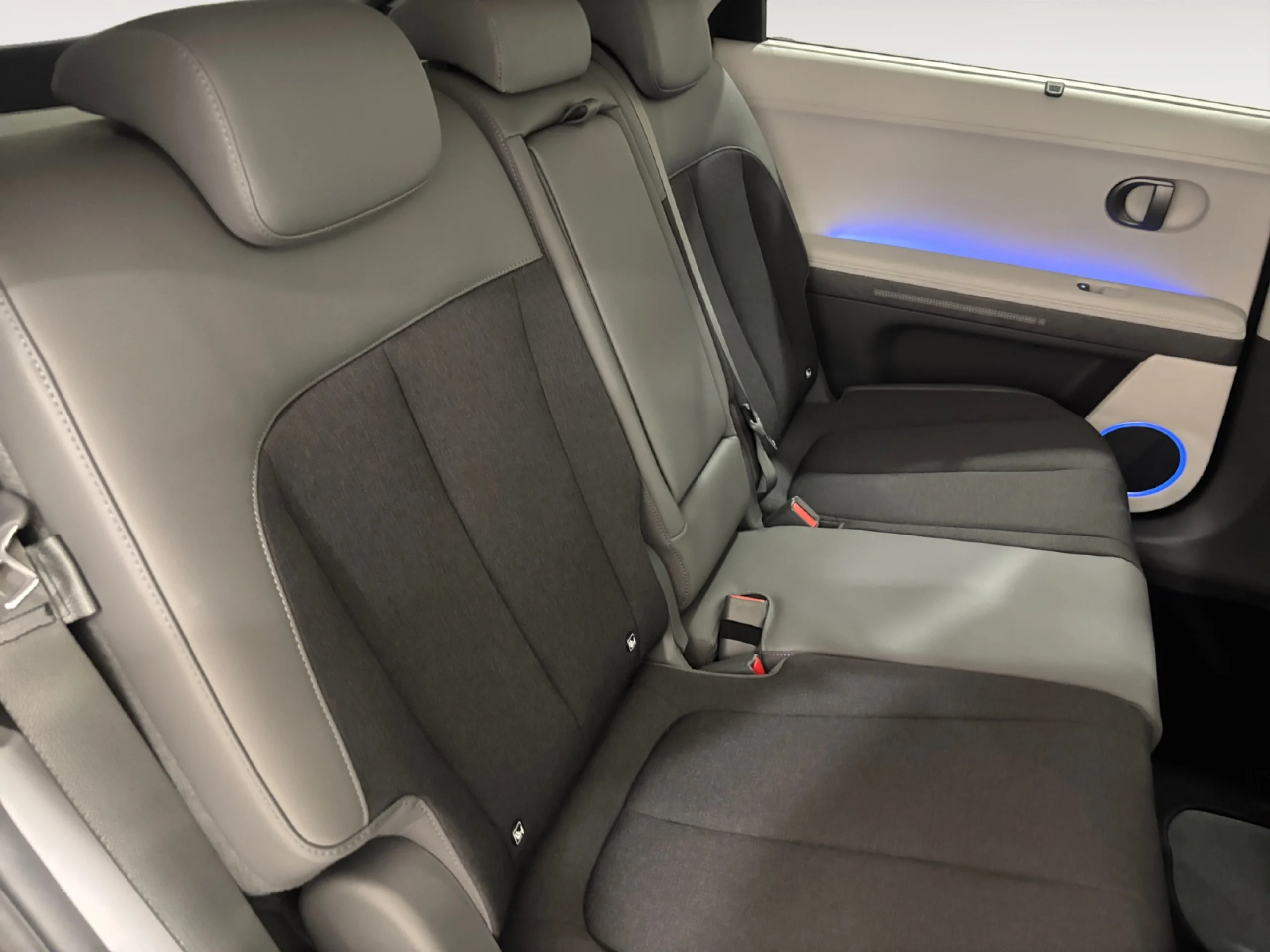 HYUNDAI IONIQ 5 IONIQ 5 228CV 84KWH RWD STAR - Foto 6