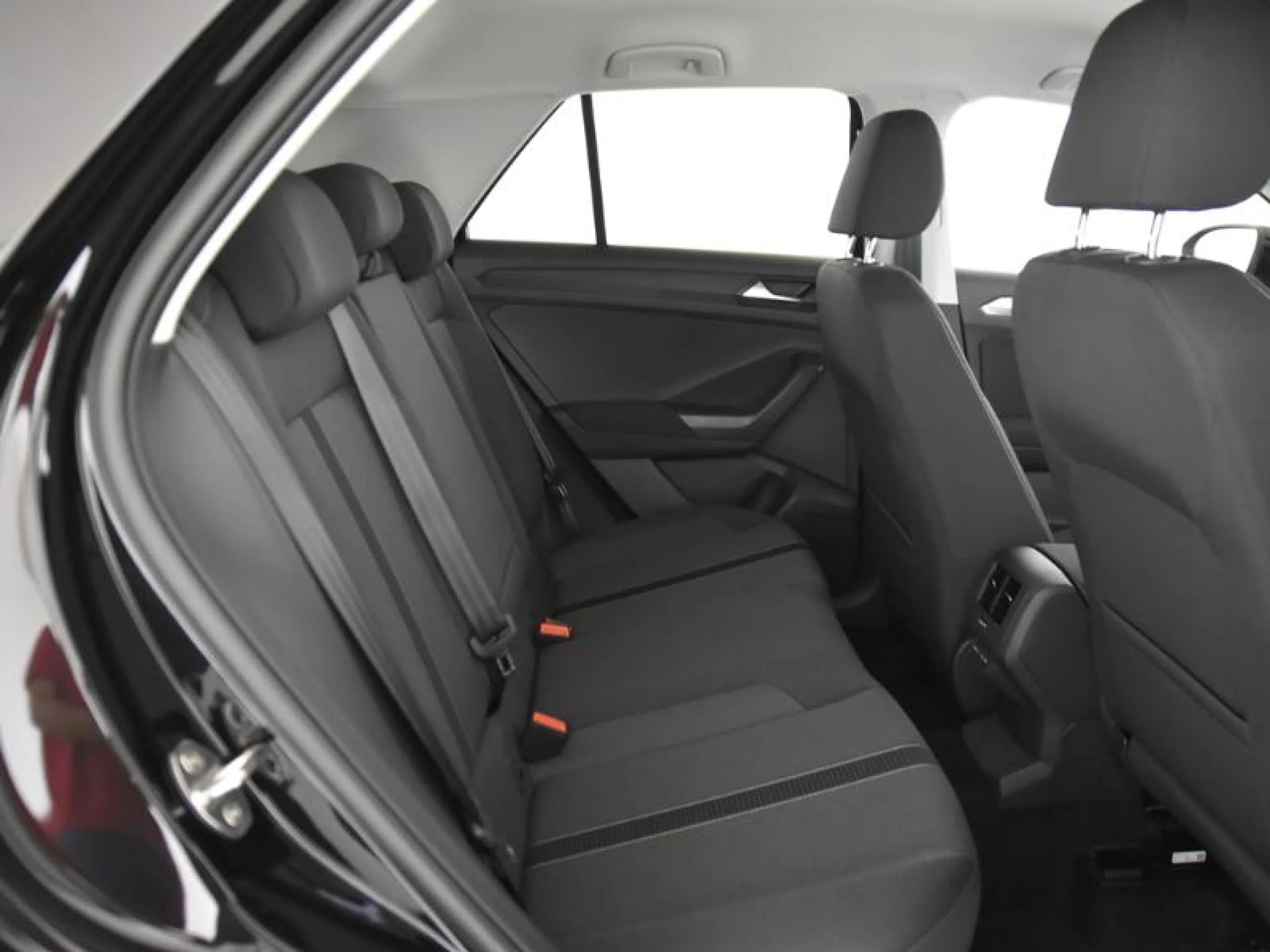 VOLKSWAGEN T ROC T ROC MÁS 1.0 TSI 85 KW (116 CV)  6 VEL. - Foto 6