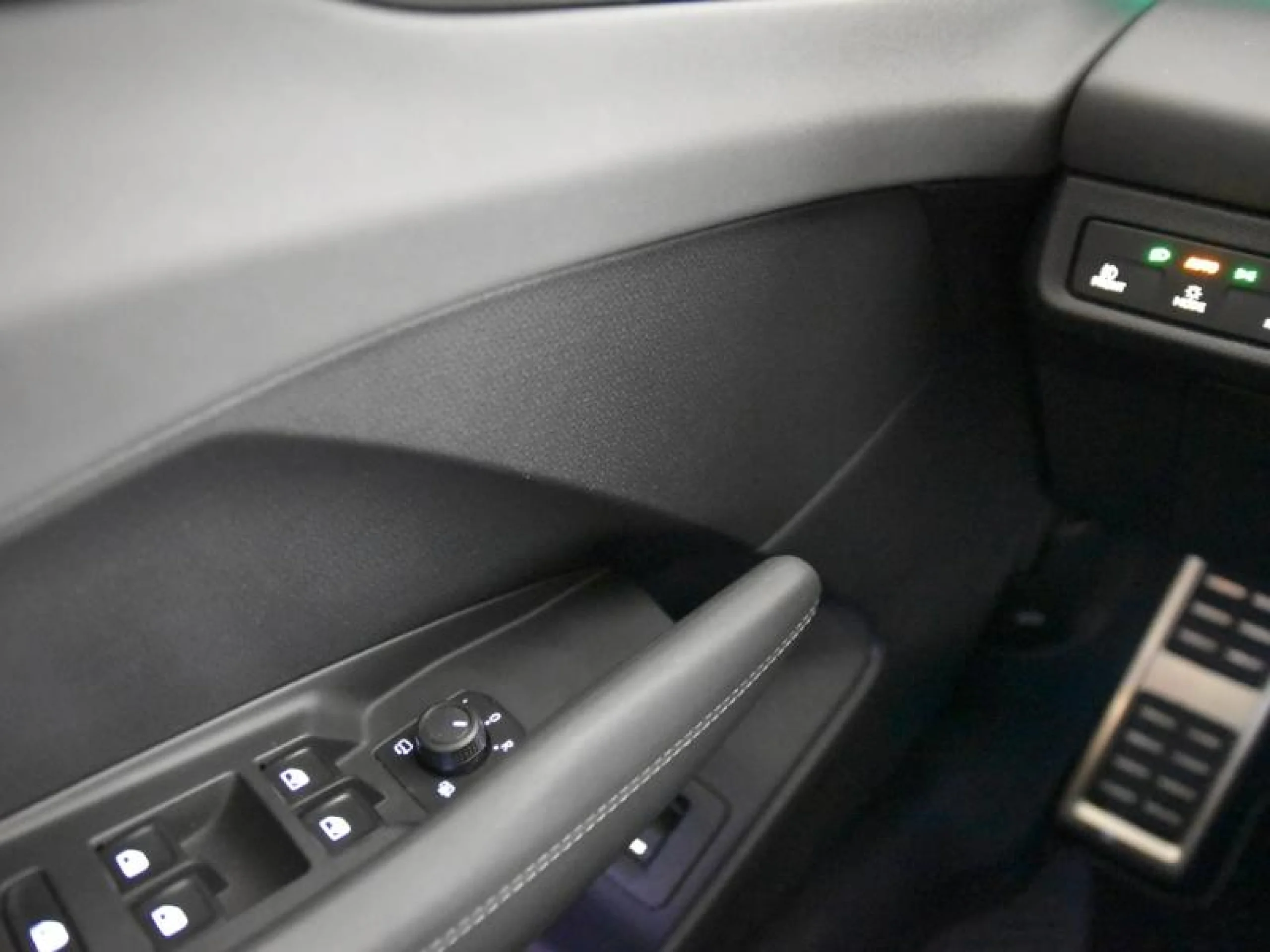 CUPRA TERRAMAR 1.5 ETSI 110KW (150 CV) DSG - Foto 17