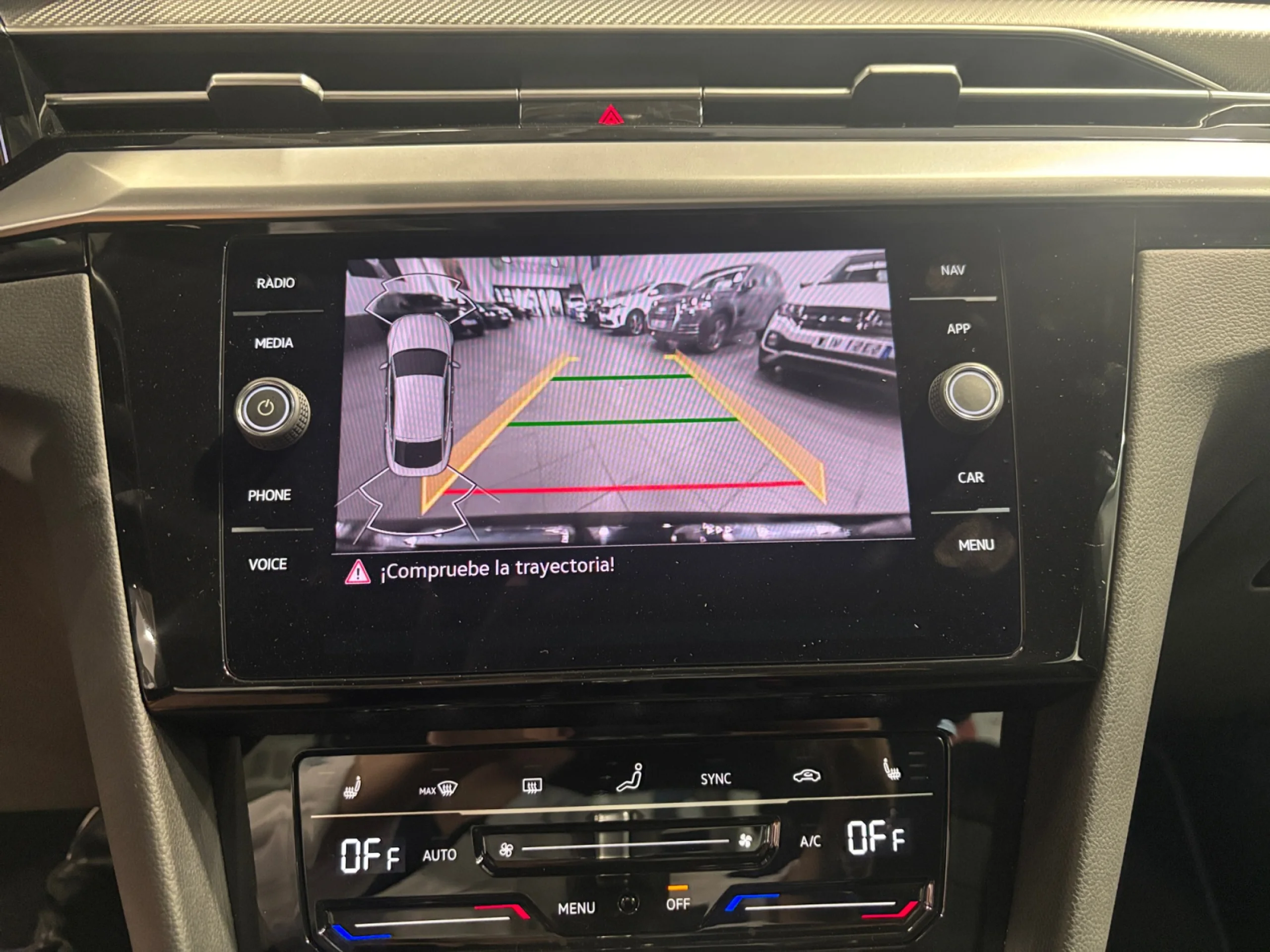 VOLKSWAGEN ARTEON R LINE 2.0 TDI 110KW (150CV) DSG - Foto 14