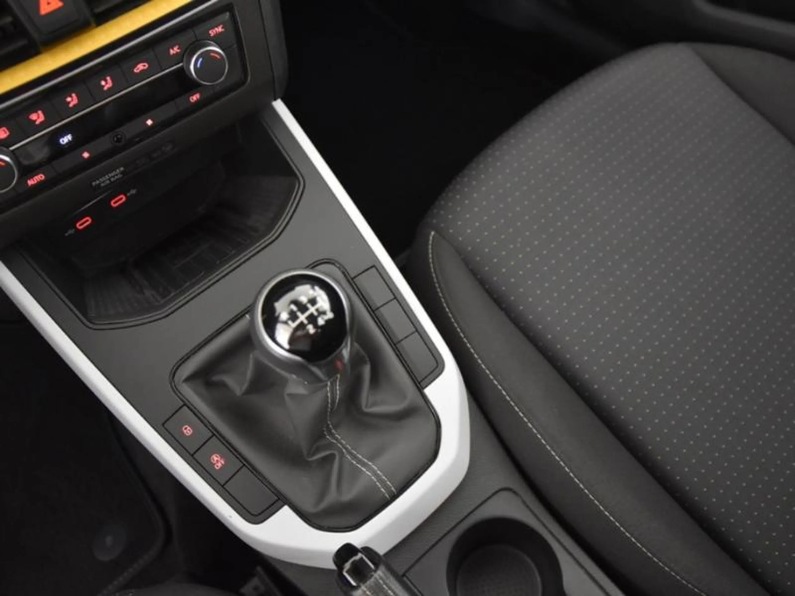 SEAT ARONA 1.0 TSI 81KW (110CV) STYLE XL - Foto 10