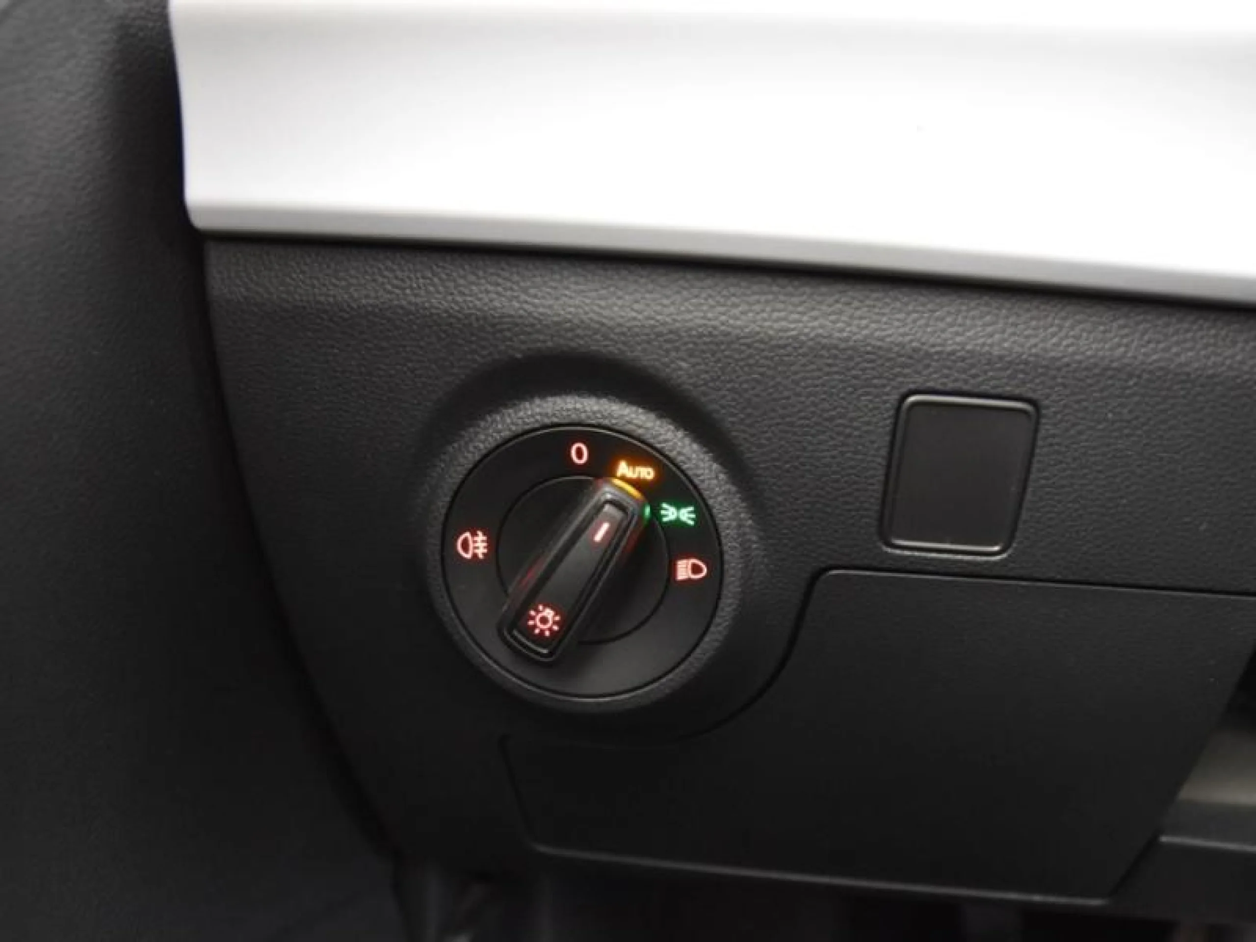 SEAT ARONA 1.0 TSI 81KW (110CV) STYLE XL - Foto 17