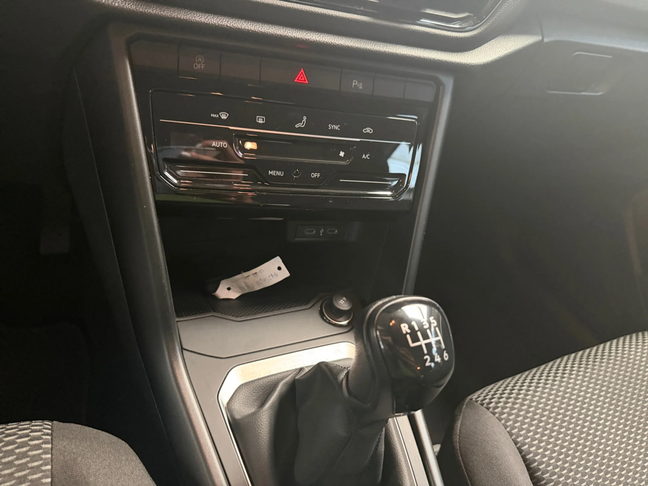 VOLKSWAGEN T ROC T ROC 2.0 TDI 85KW (115CV) - Foto 14
