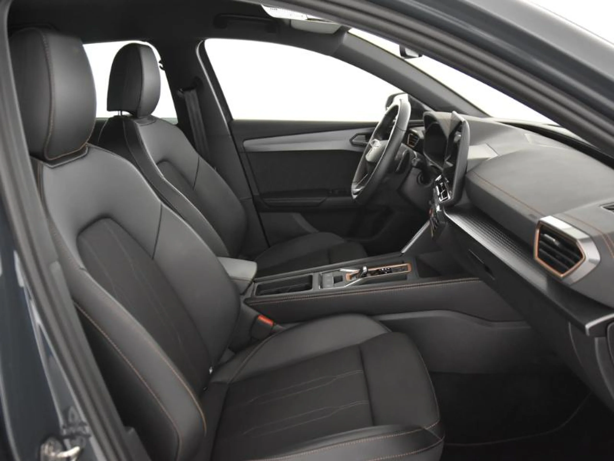 CUPRA LEON 1.5 TSI E HYBRID 150W (204CV) DSG - Foto 5