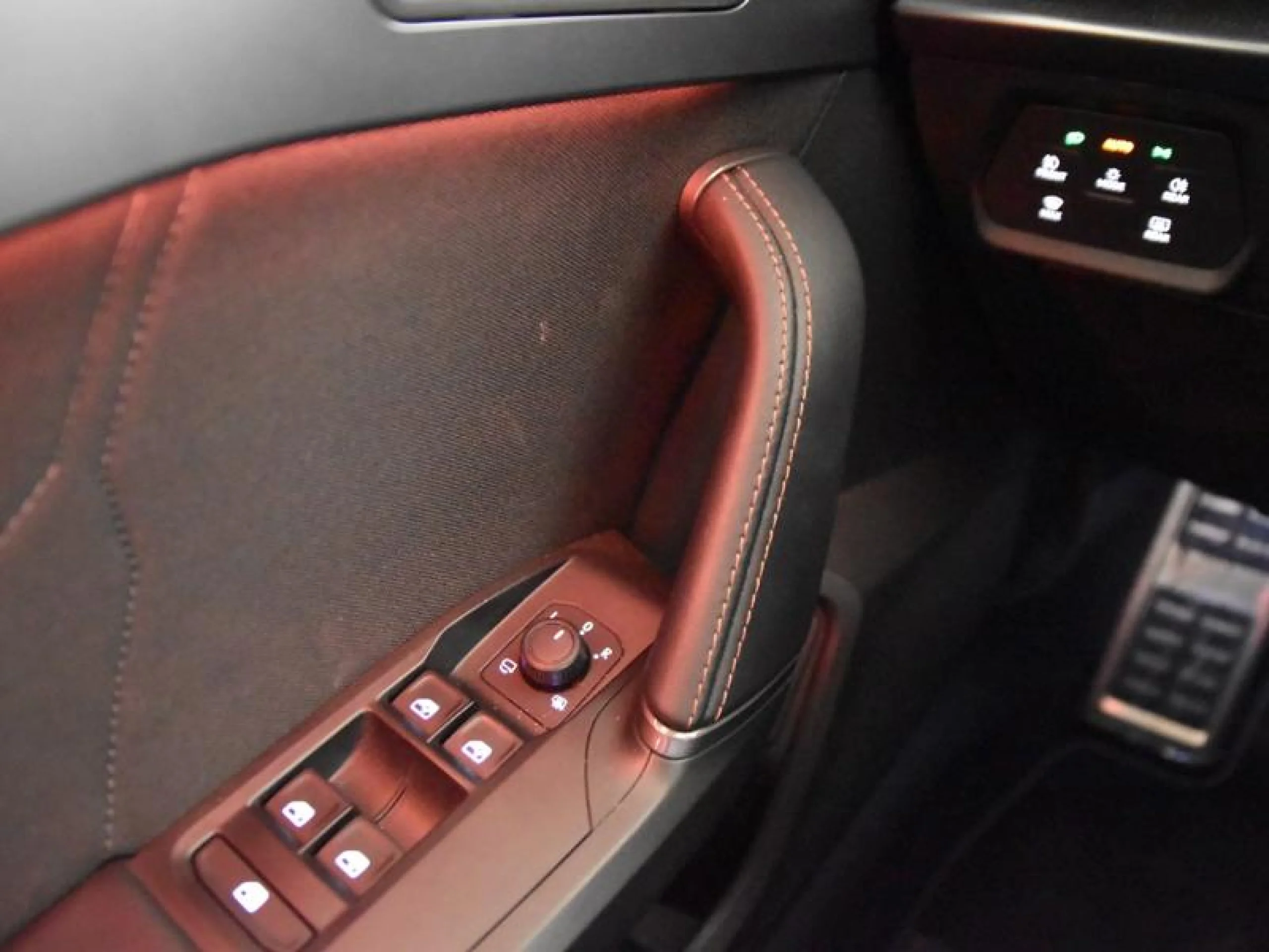CUPRA LEON 1.5 TSI E HYBRID 150W (204CV) DSG - Foto 15