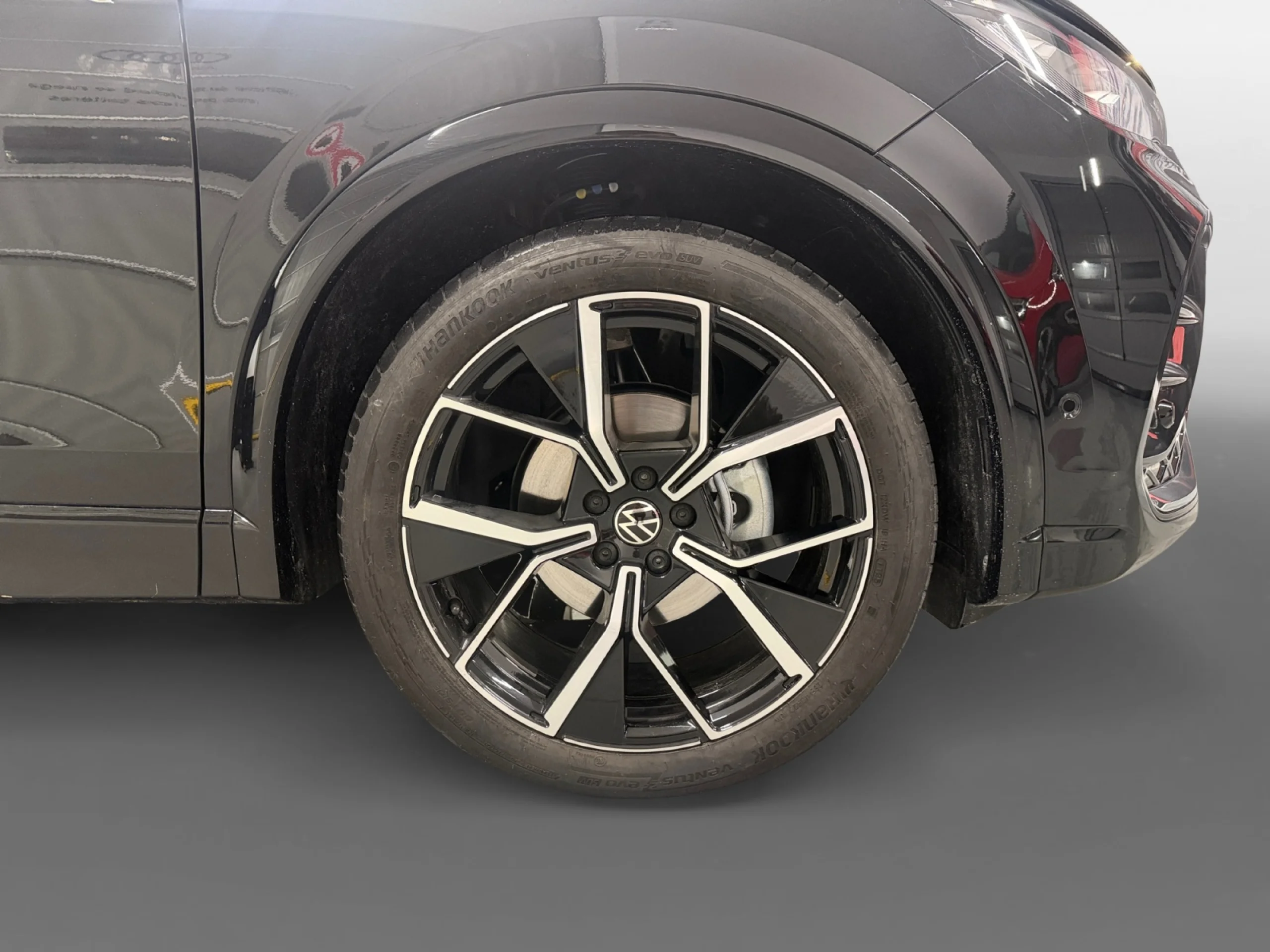 VOLKSWAGEN TIGUAN R LINE 1.5 ETSI 110KW (150CV) DSG - Foto 8