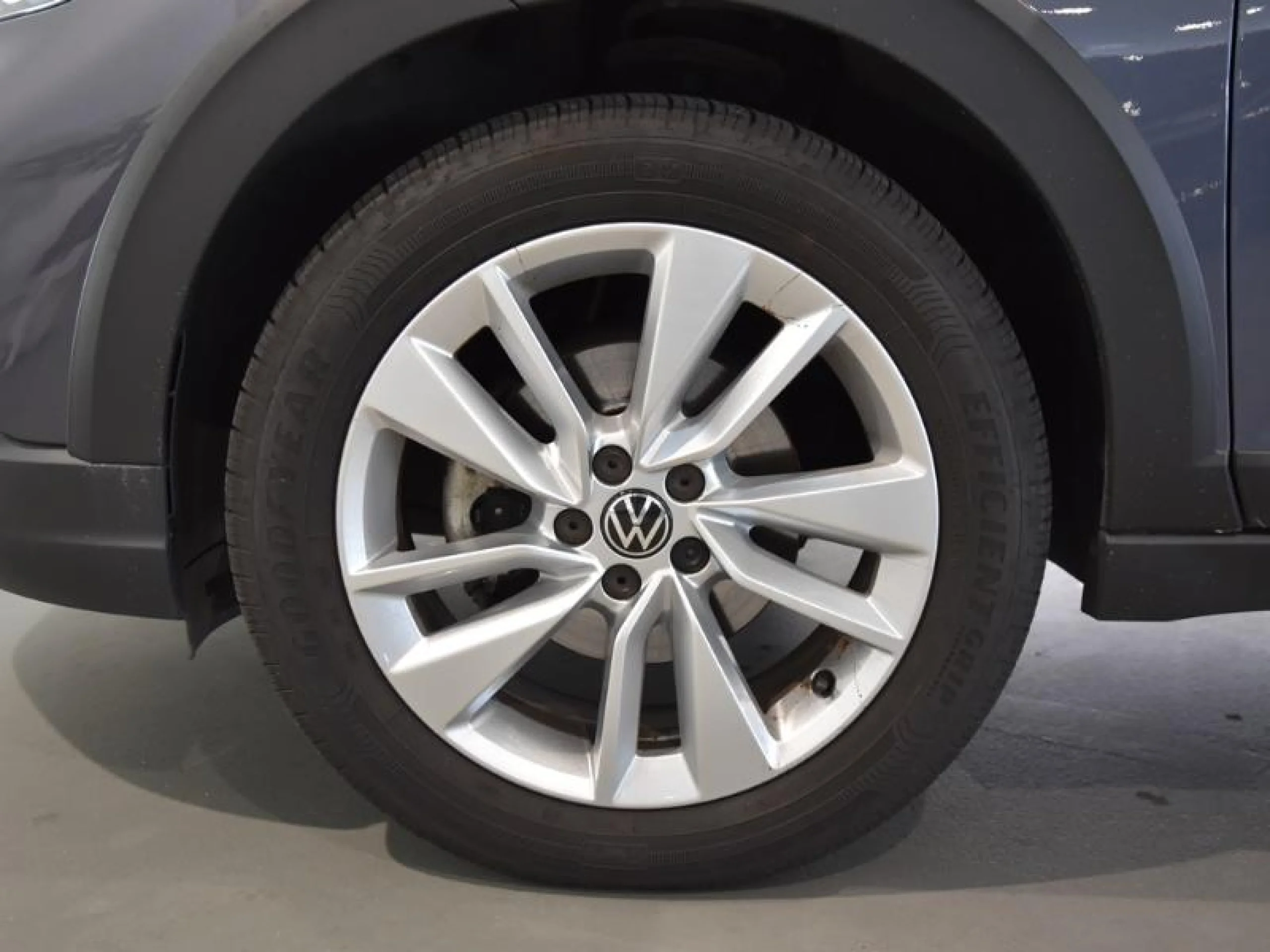 VOLKSWAGEN TAIGO LIFE 1.0 TSI 81KW (110CV) DSG - Foto 8