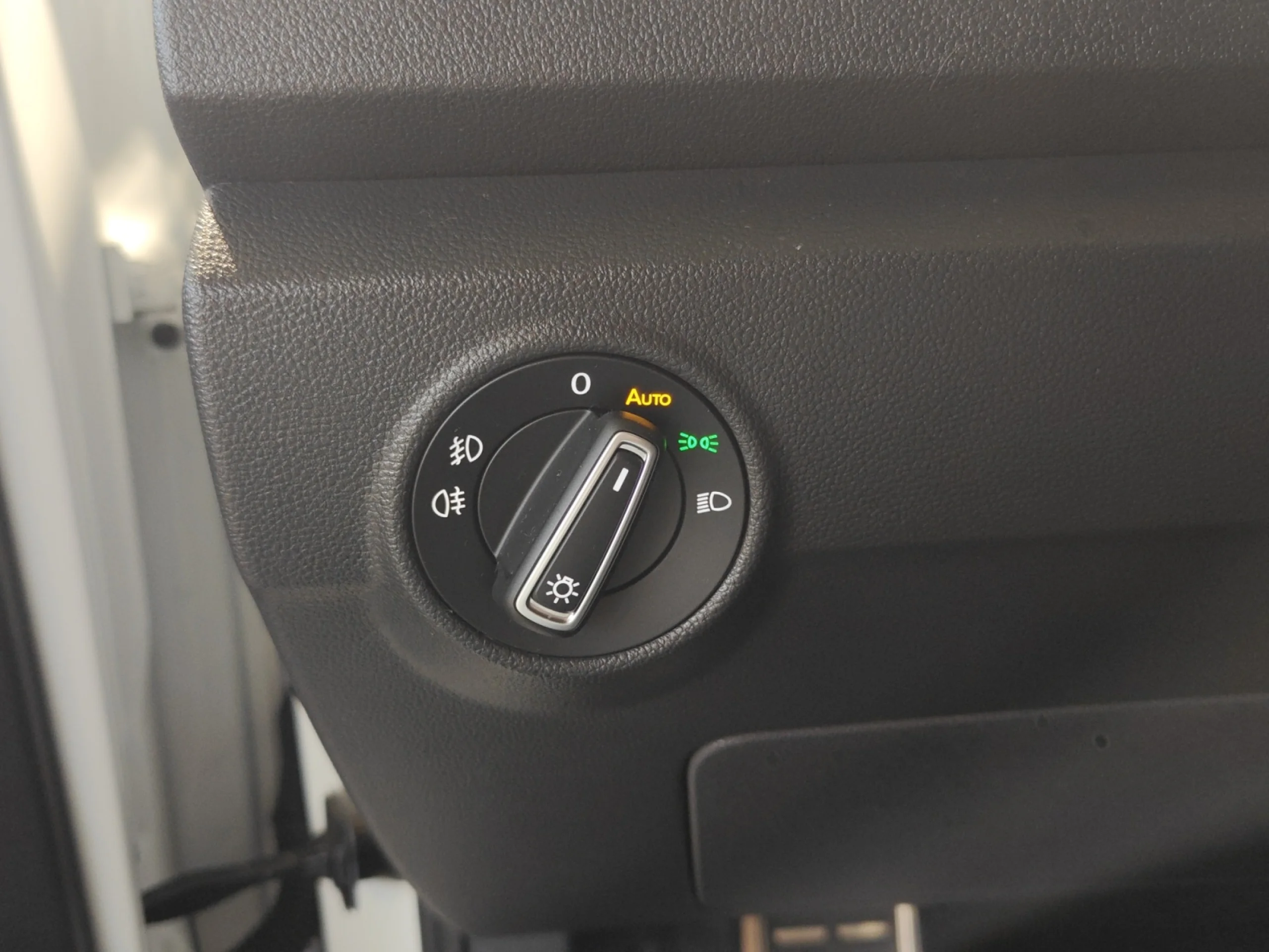 VOLKSWAGEN T ROC SPORT 1.5 TSI 110KW (150CV) DSG - Foto 12