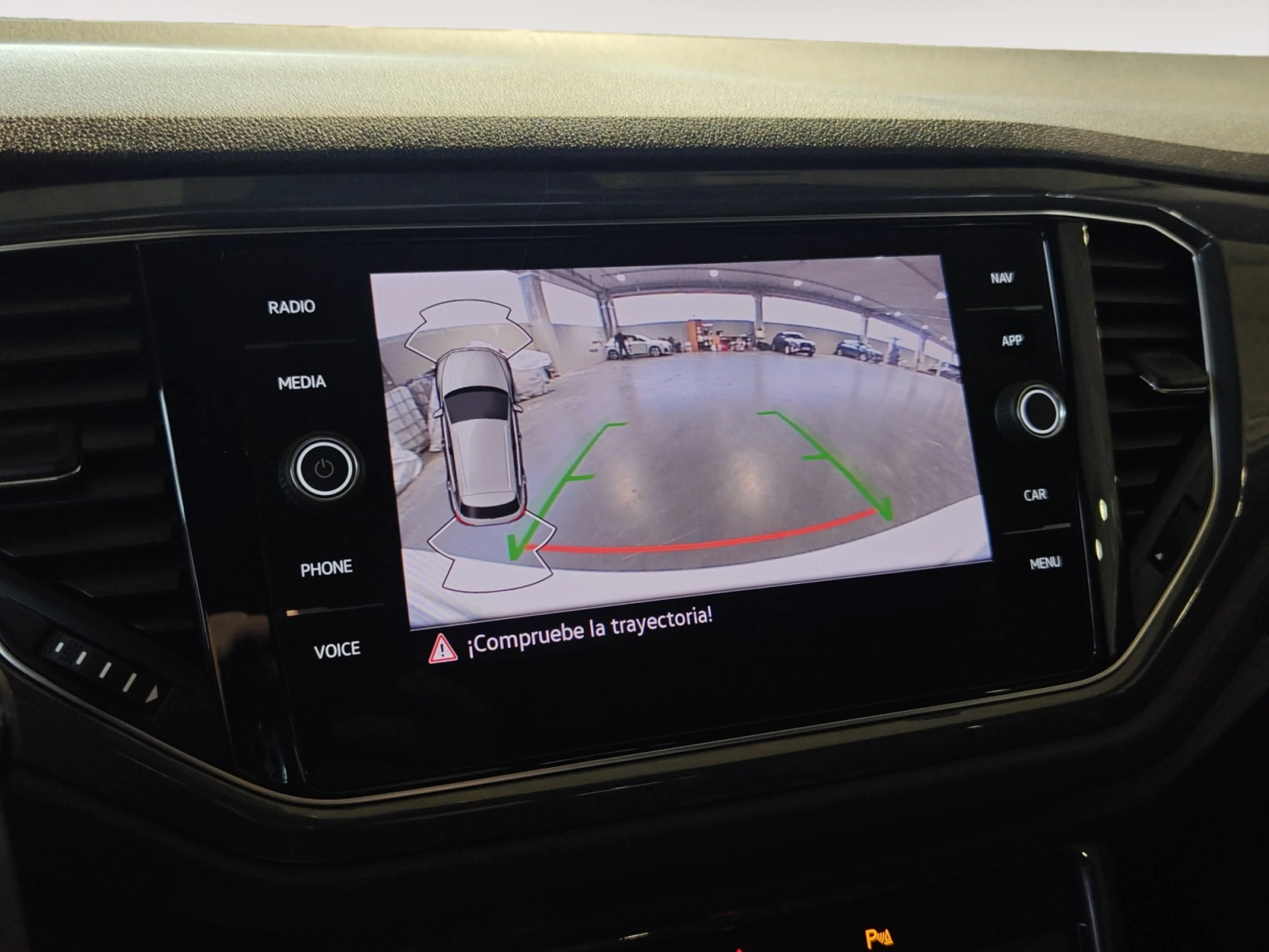 VOLKSWAGEN T ROC SPORT 1.5 TSI 110KW (150CV) DSG - Foto 16