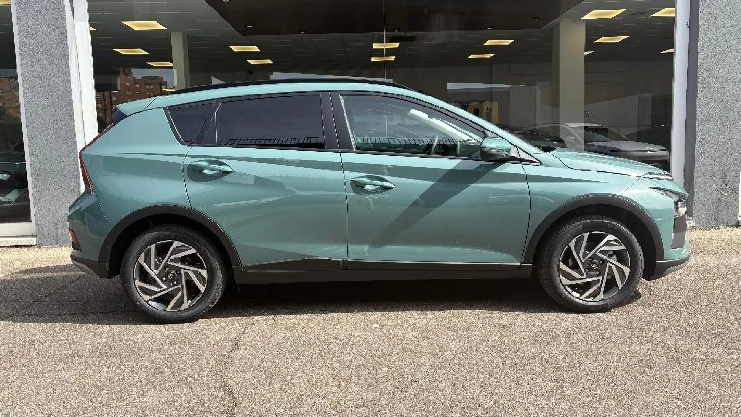 HYUNDAI BAYON 1.0 TGDI 74KW (100CV) 48V MAXX DCT - Foto 5