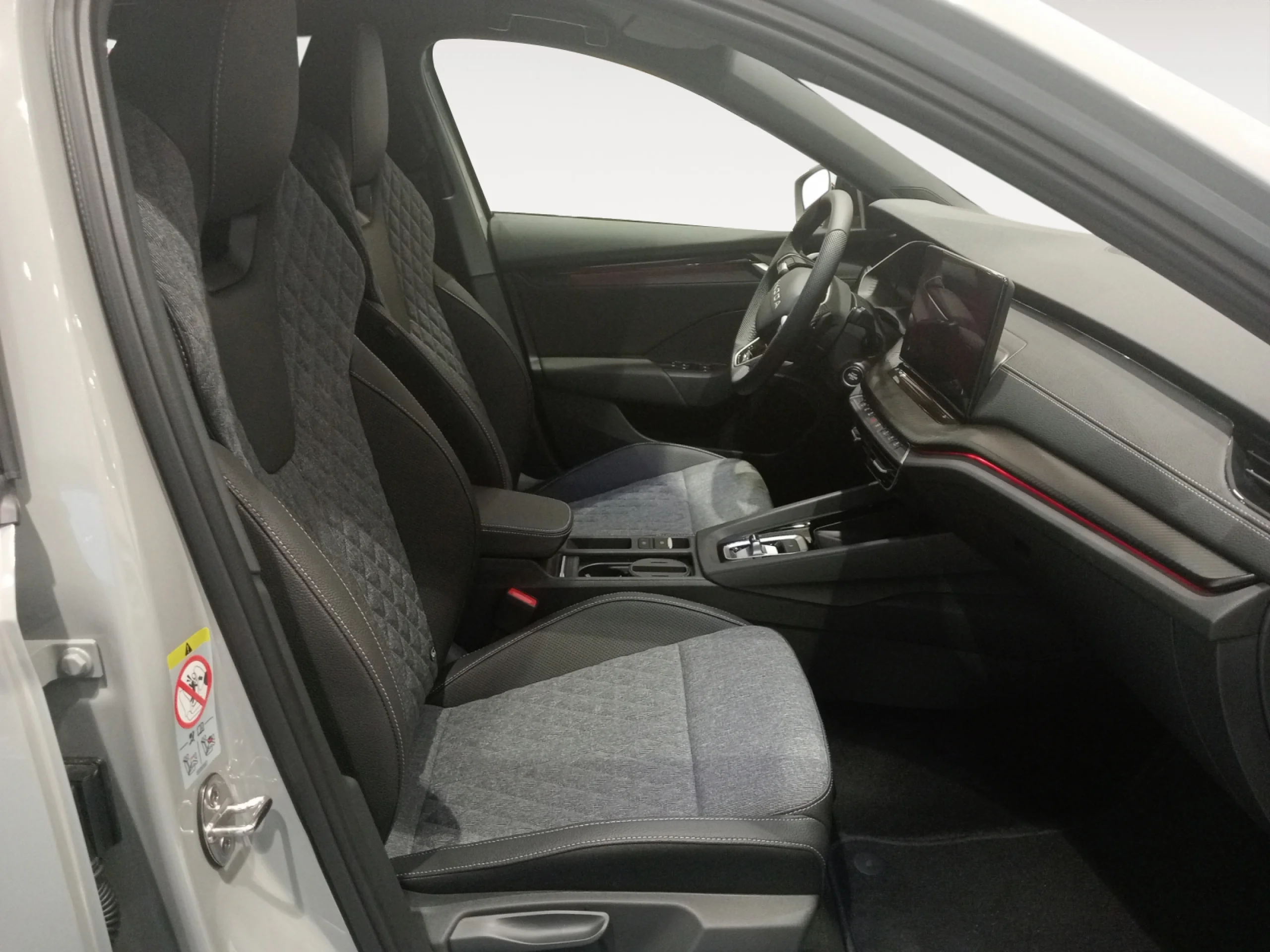 SKODA OCTAVIA 2.0 TDI 110KW (150 CV) DSG SPORTLINE - Foto 5