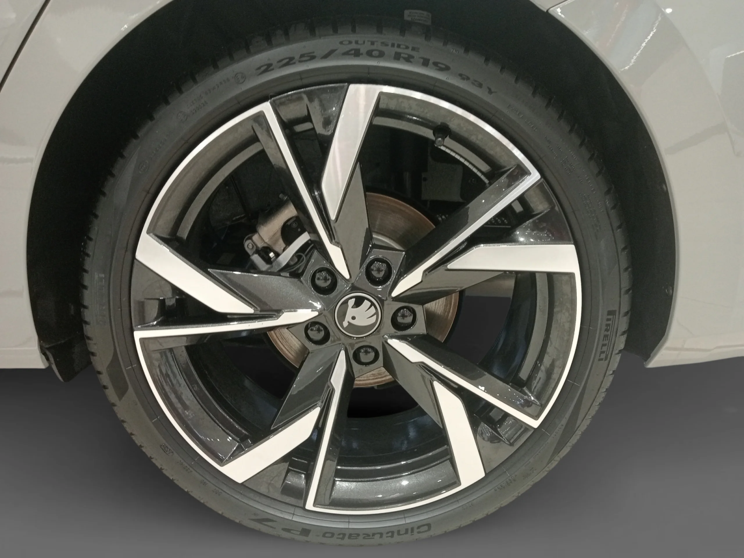 SKODA OCTAVIA 2.0 TDI 110KW (150 CV) DSG SPORTLINE - Foto 8