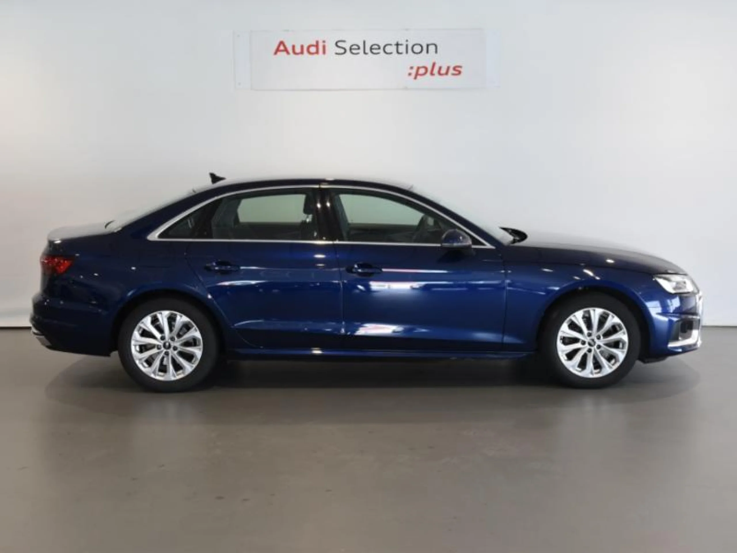 AUDI A4 ADVANCED 35 TFSI 110KW (150CV) S TRONIC - Foto 3