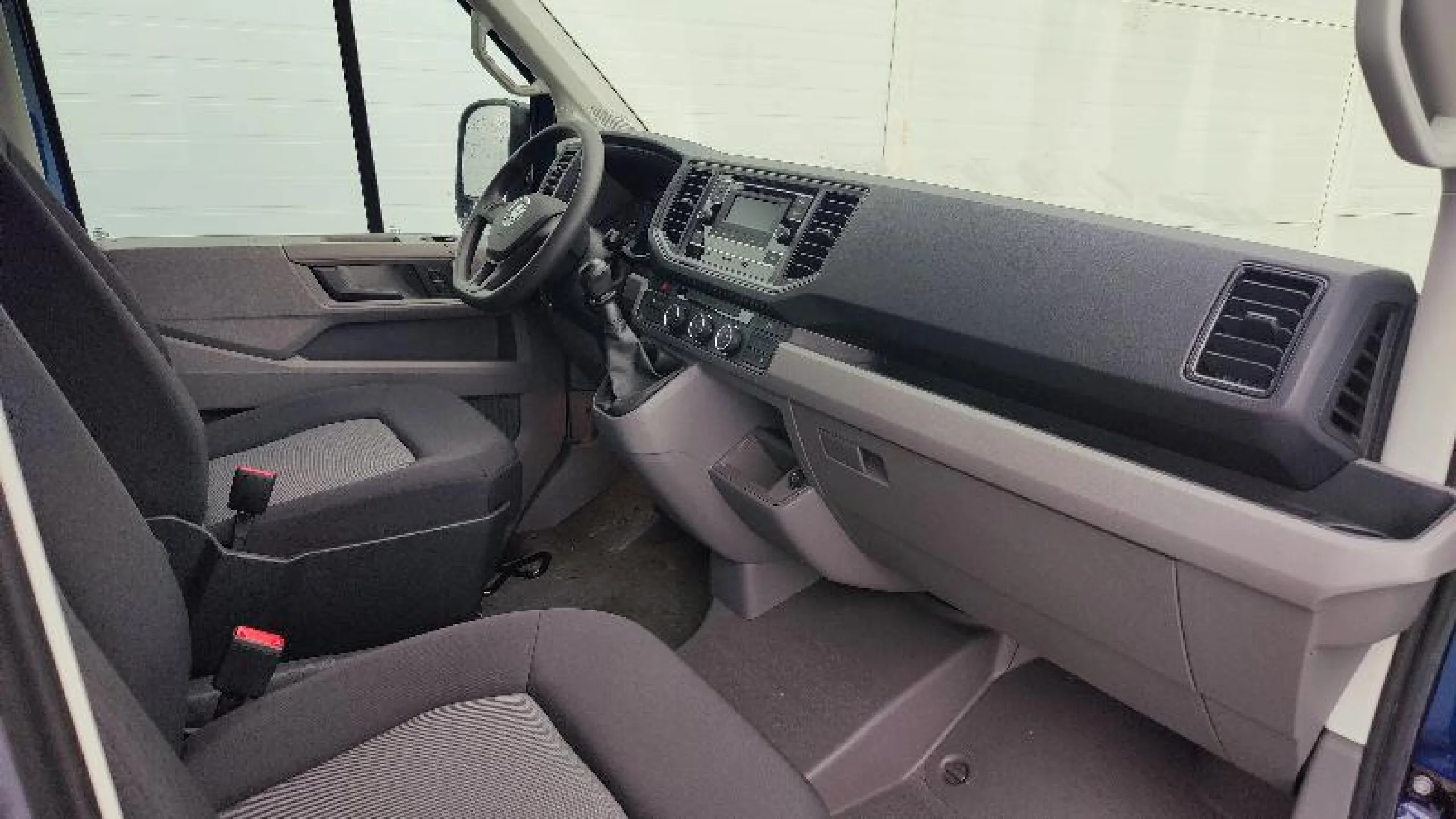 VW COMERCIALES Crafter CRAFTER  35 FURG N MRW  BATALLA MEDIA L3H2 2.0 TDI FWD 103 KW (140 CV) 6 VEL. 3500 KG - Foto 5