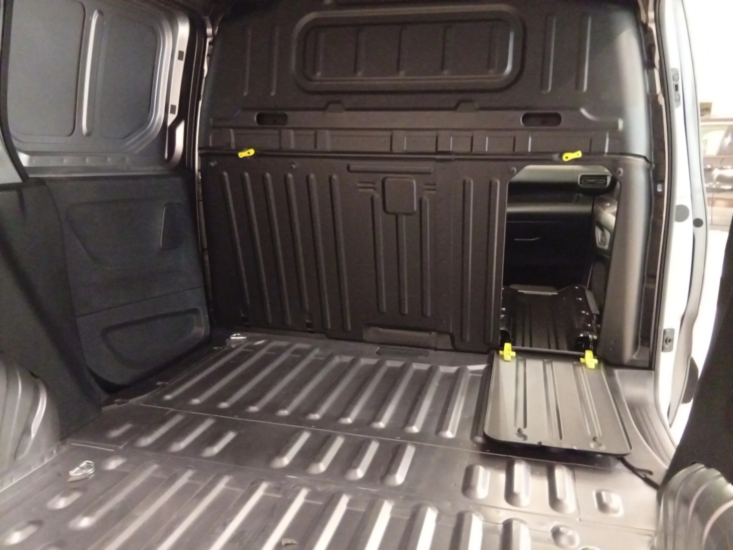 CITROEN BERLINGO TALLA M Ë BERLINGO 50KWH - Foto 17