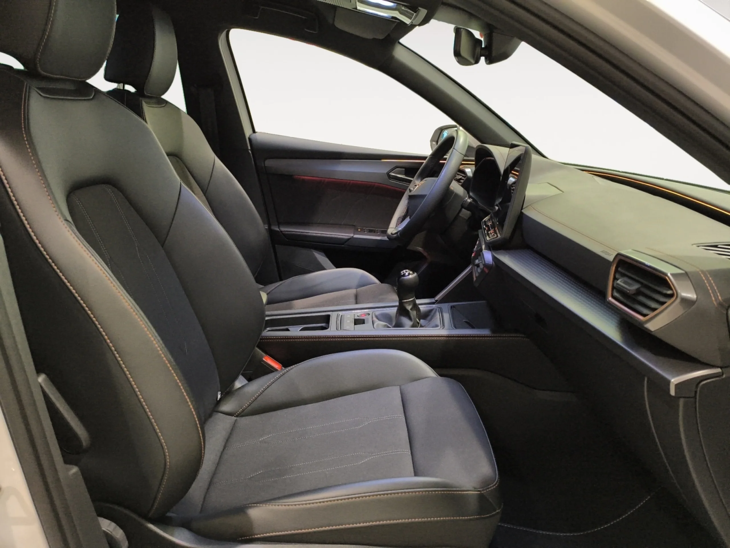 CUPRA LEON 1.5 TSI 110KW (150CV) - Foto 5