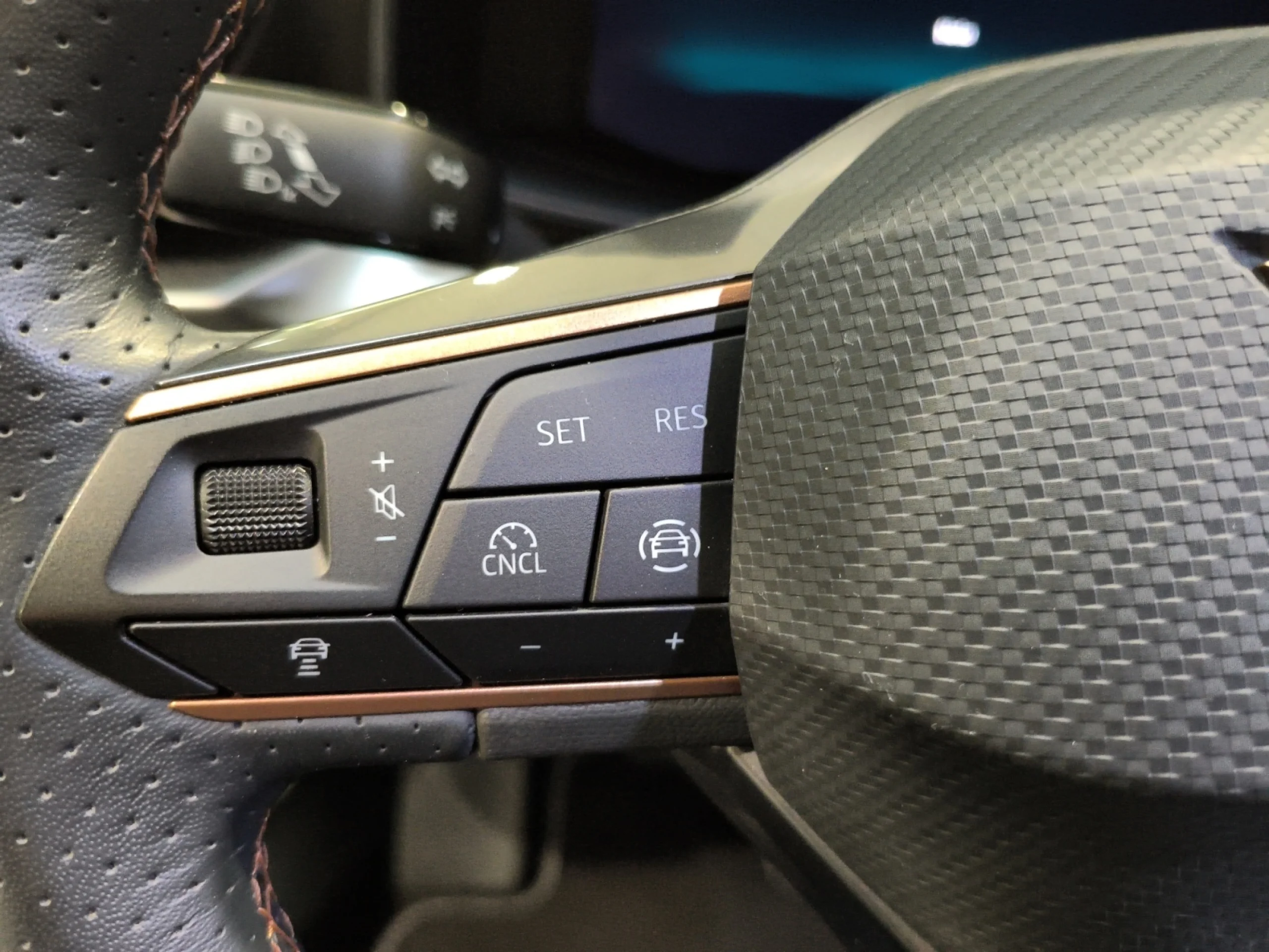 CUPRA LEON 1.5 TSI 110KW (150CV) - Foto 9