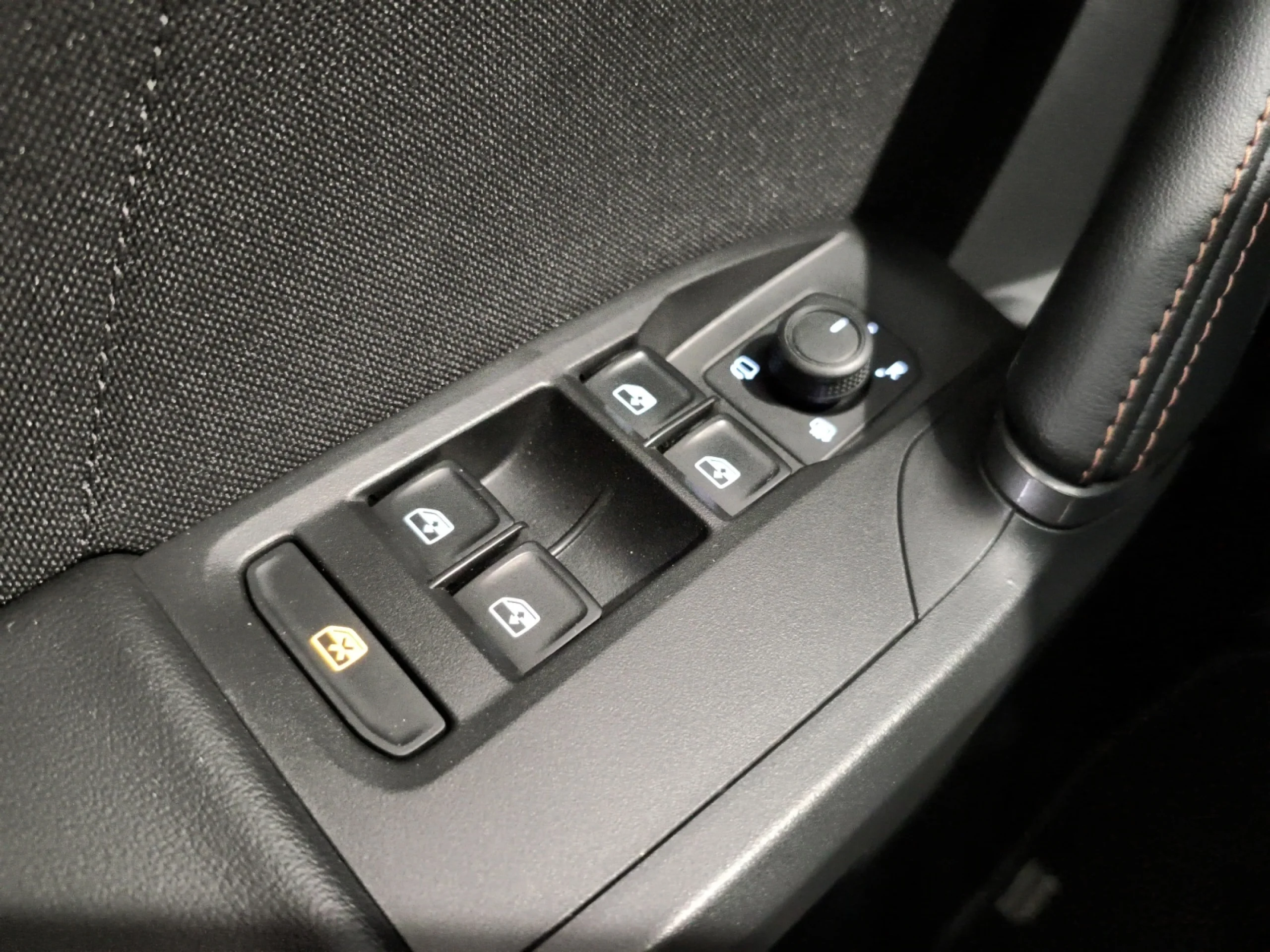 CUPRA LEON 1.5 TSI 110KW (150CV) - Foto 13