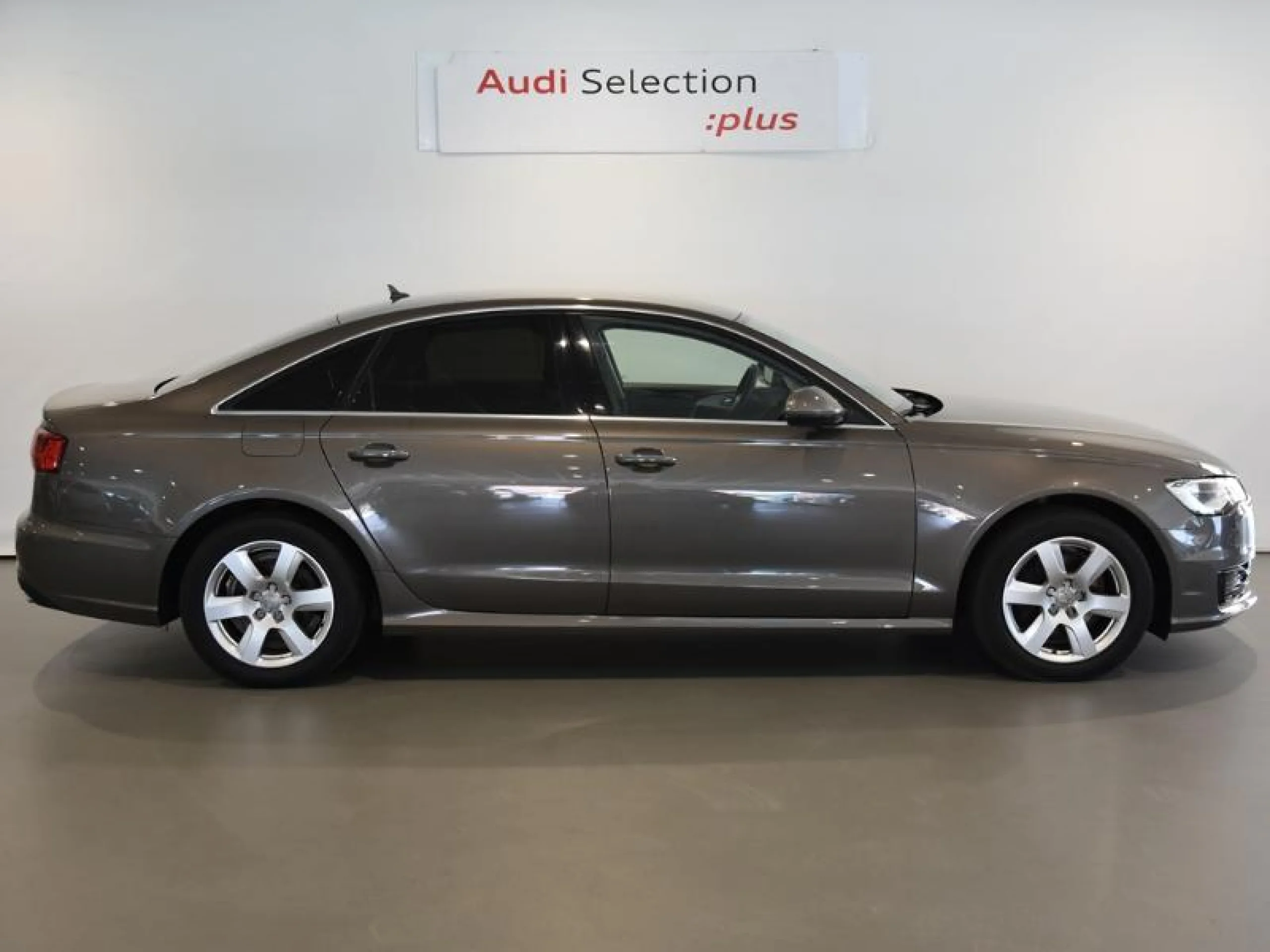 AUDI A6 2.0 TDI 190CV ULTRA S TRONIC - Foto 3