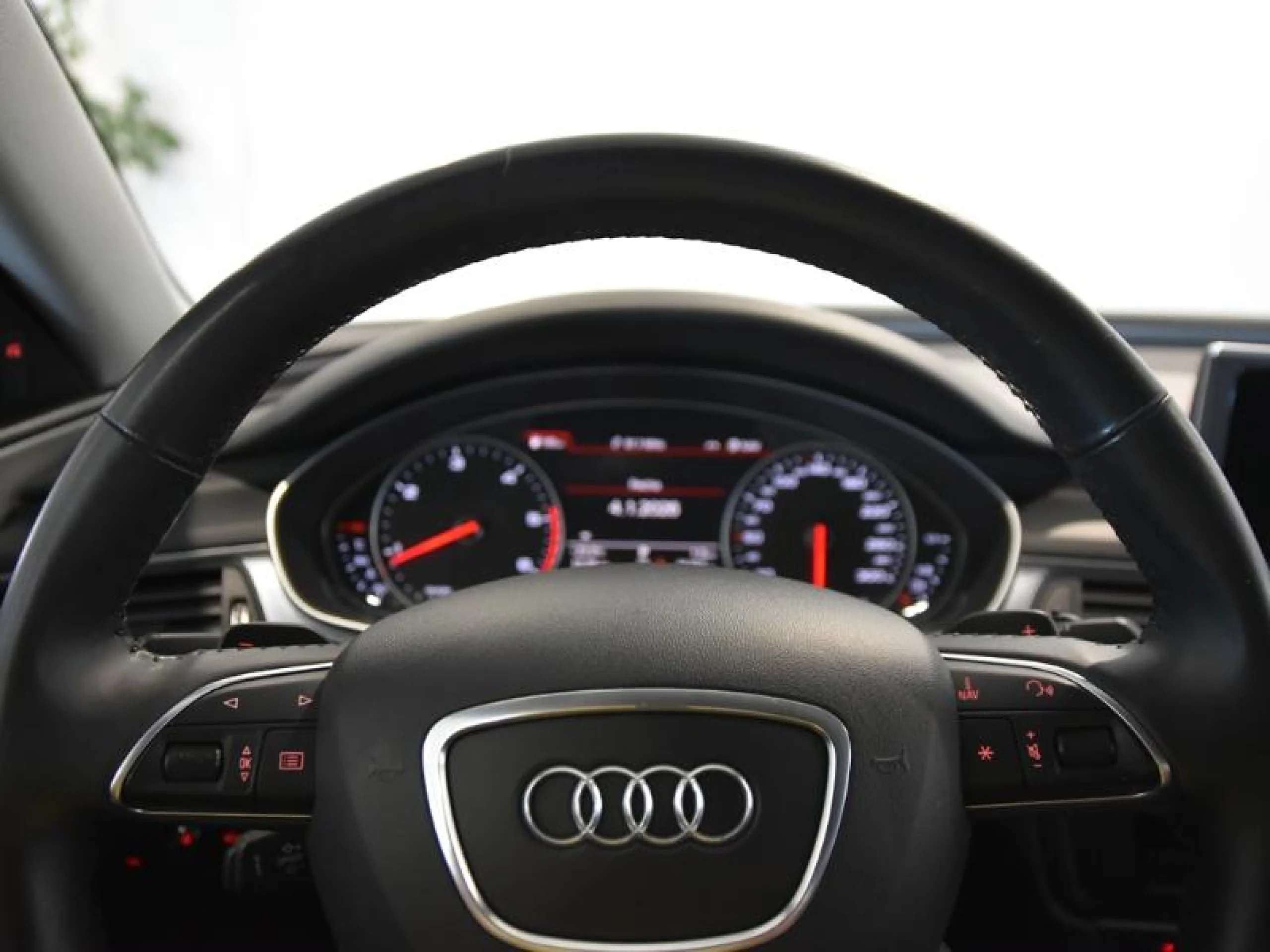 AUDI A6 2.0 TDI 190CV ULTRA S TRONIC - Foto 17