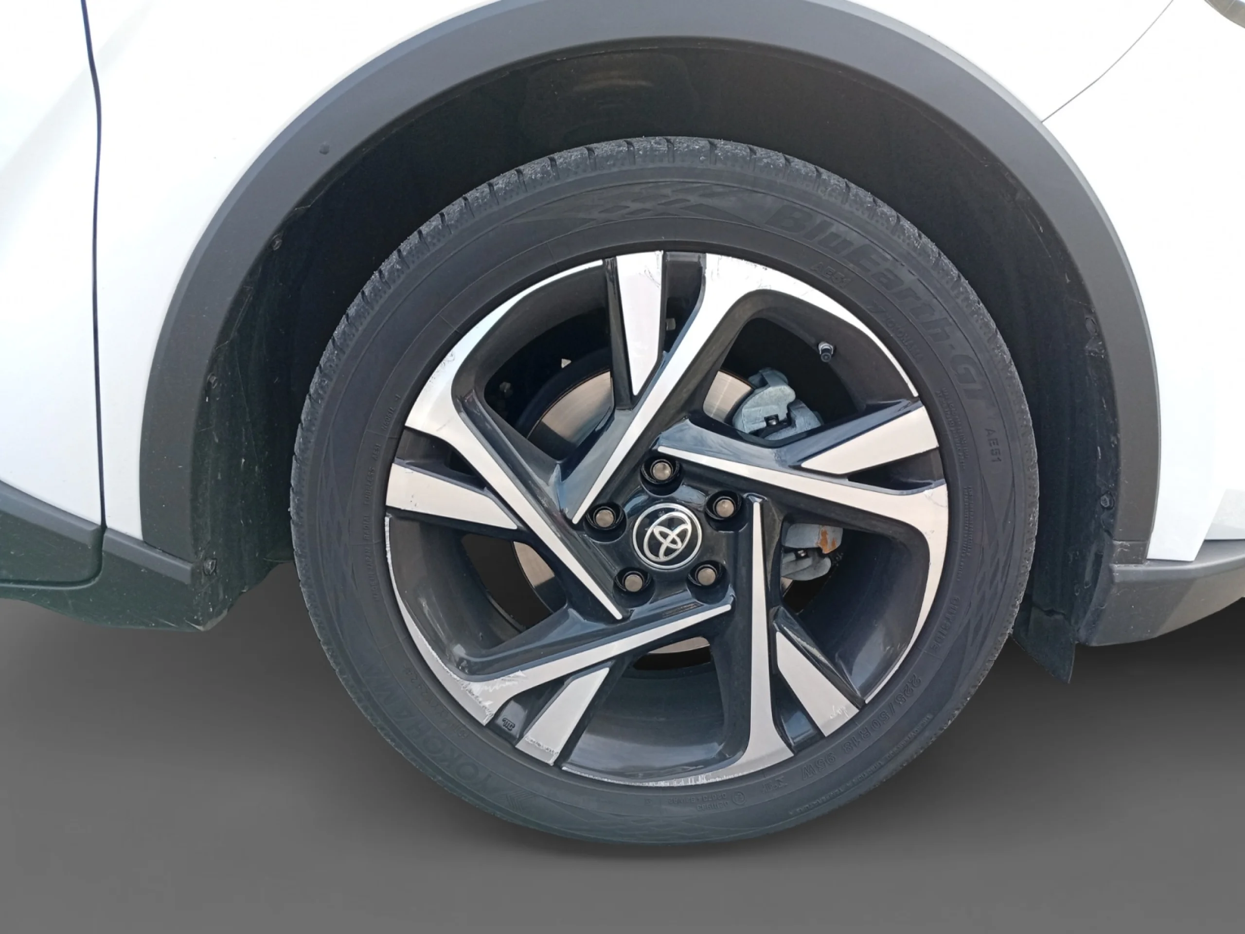 TOYOTA C HR 2.0 180H ADVANCE - Foto 8