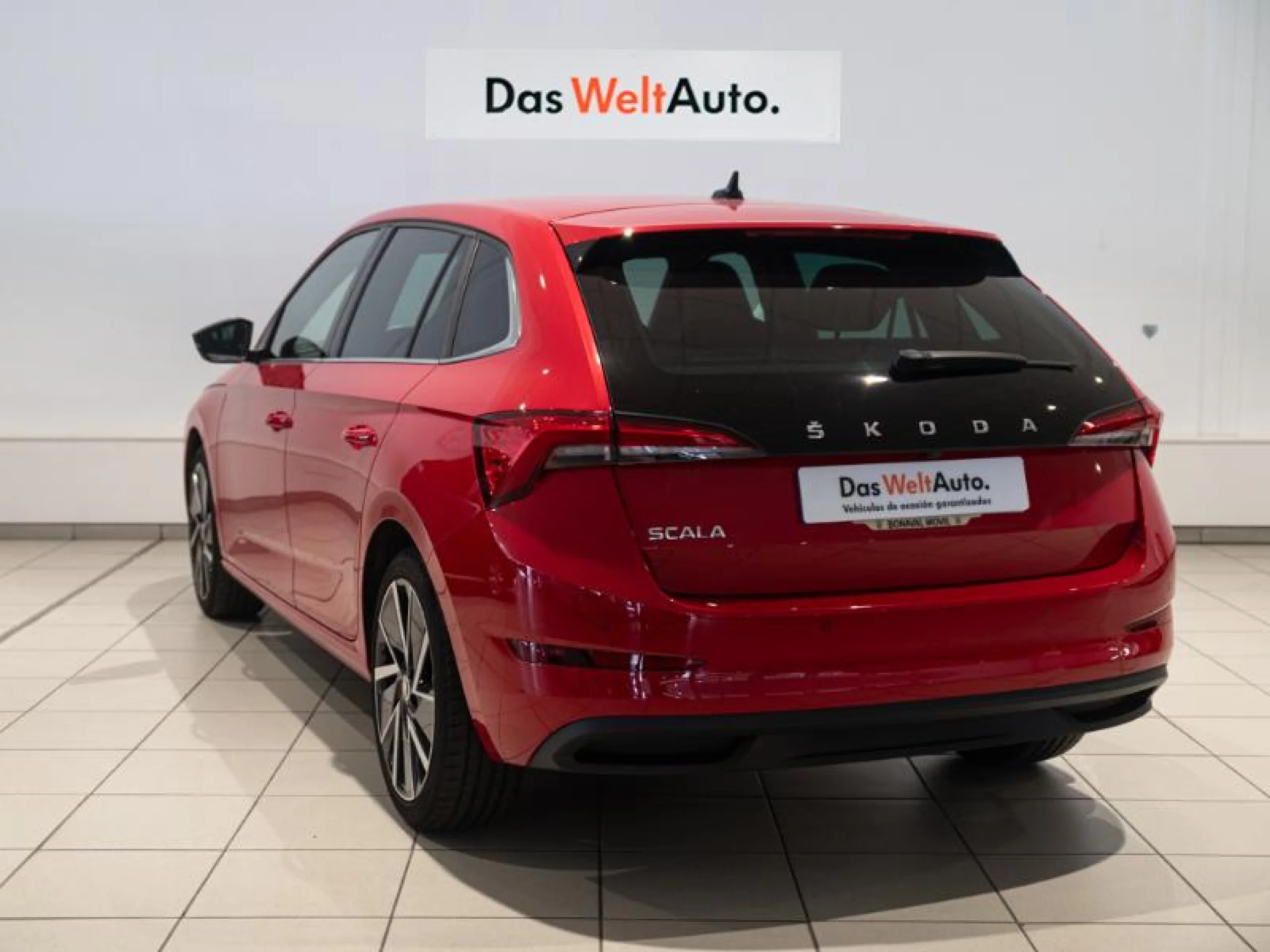 SKODA SCALA 1.5 TSI 110 KW (150 CV) DSG SPORT - Foto 2