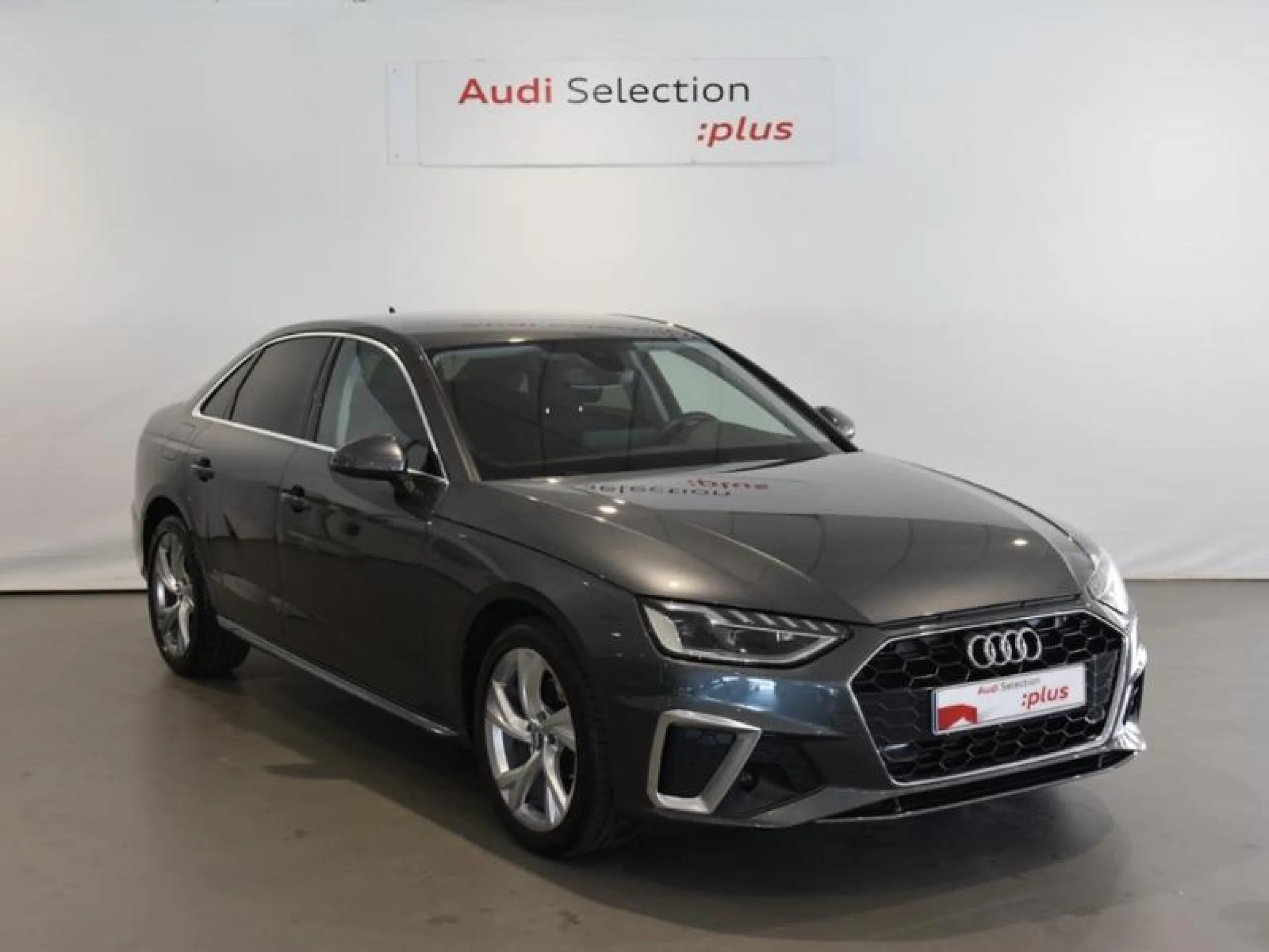 AUDI A4 S LINE 30 TDI 100KW (136CV) S TRONIC - Foto 1