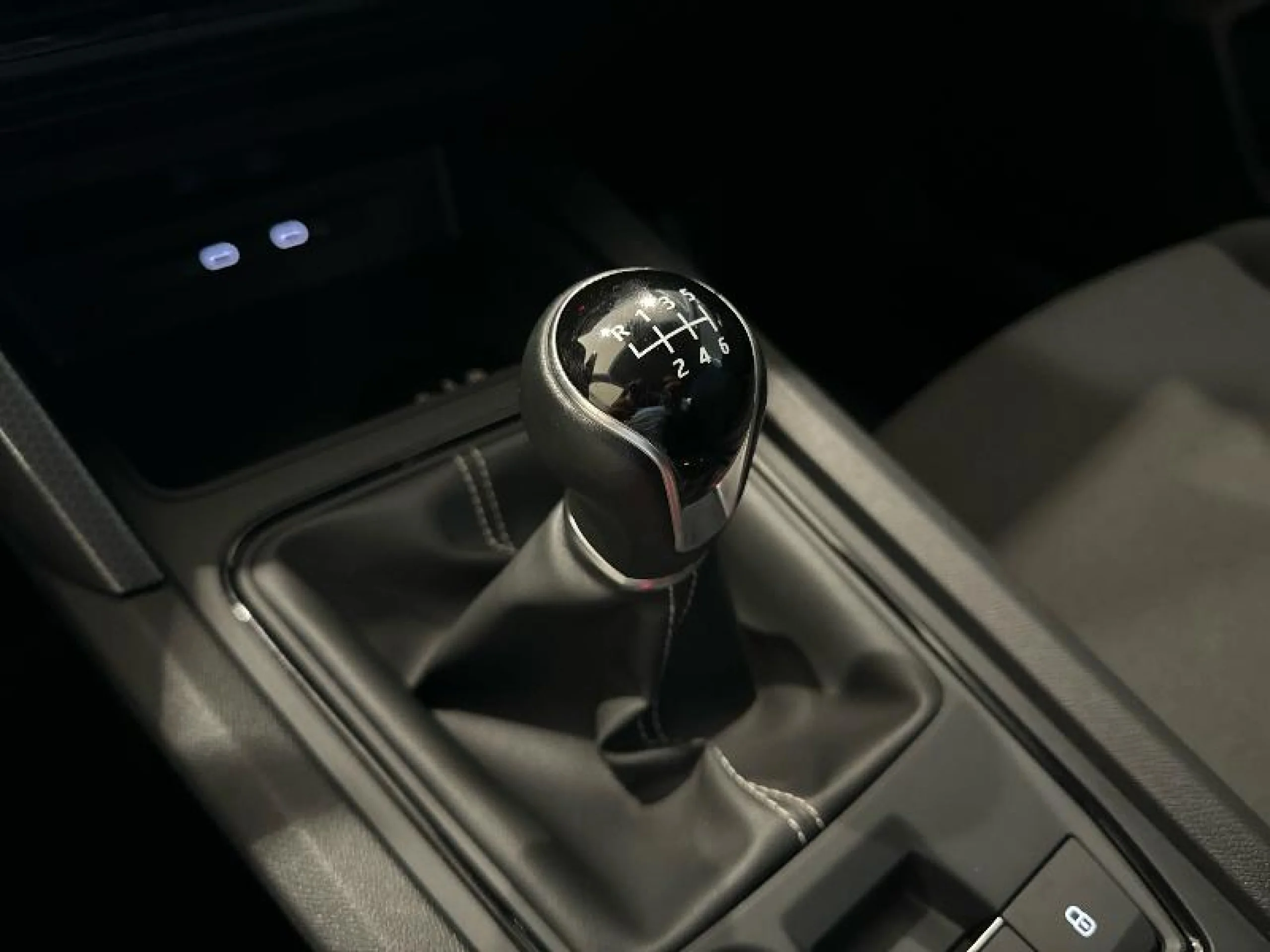 SEAT NUEVO LEON 2.0 TDI 85KW S&S REFERENCE GO - Foto 24