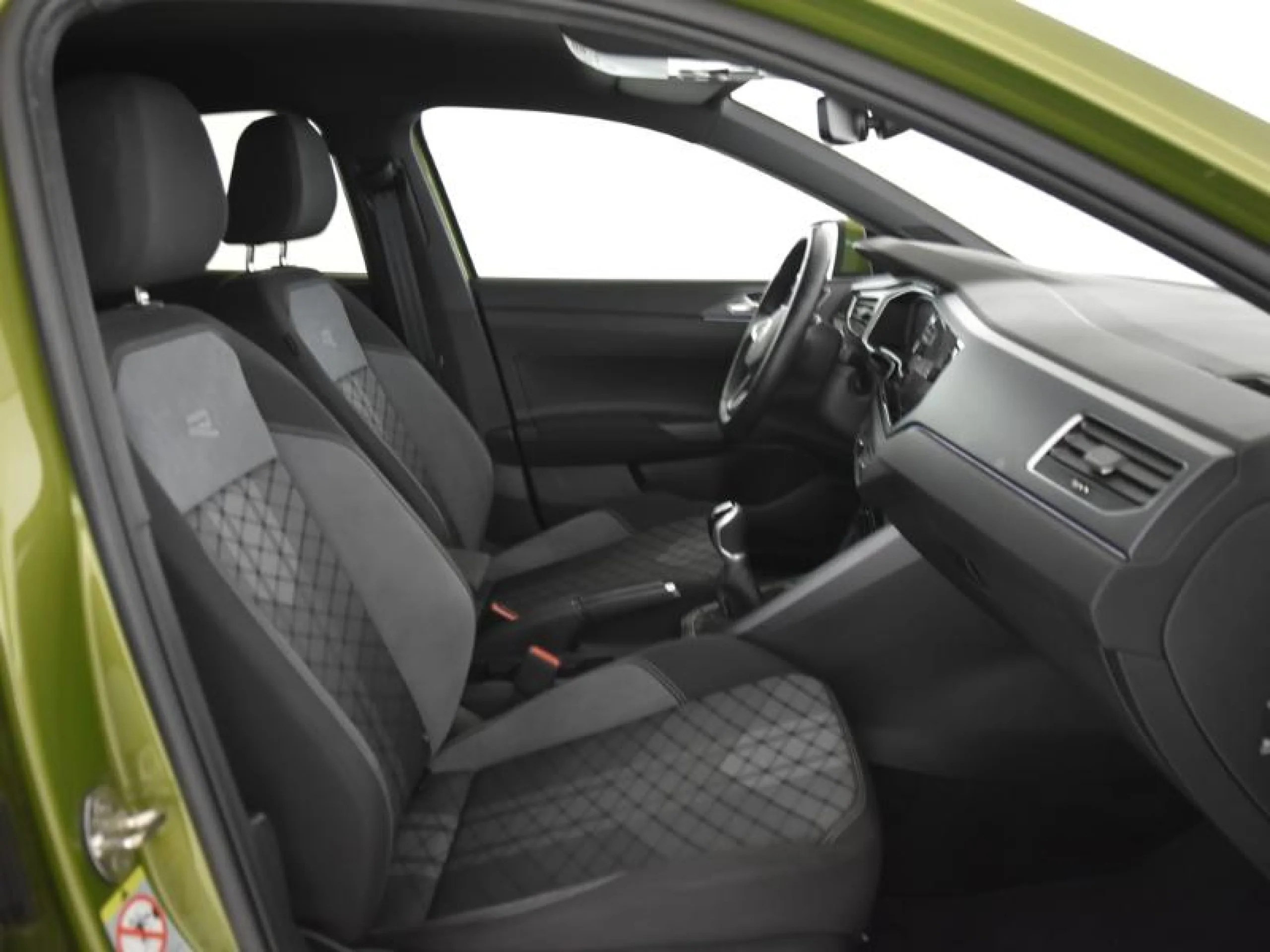 VOLKSWAGEN TAIGO R LINE 1.0 TSI 85KW (115CV) - Foto 5