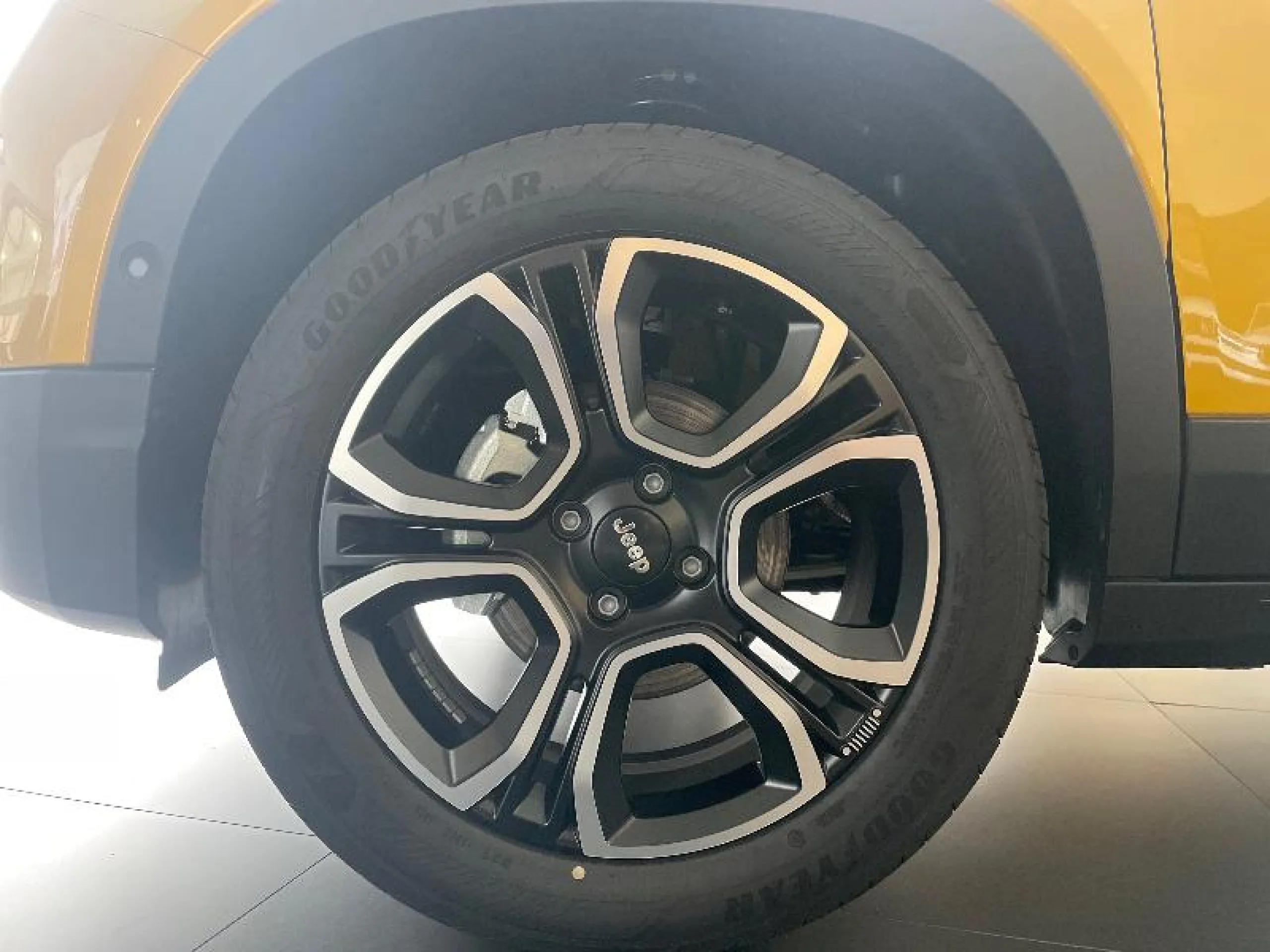 JEEP AVENGER 1.2 G 74KW (100CV) SUMMIT - Foto 8