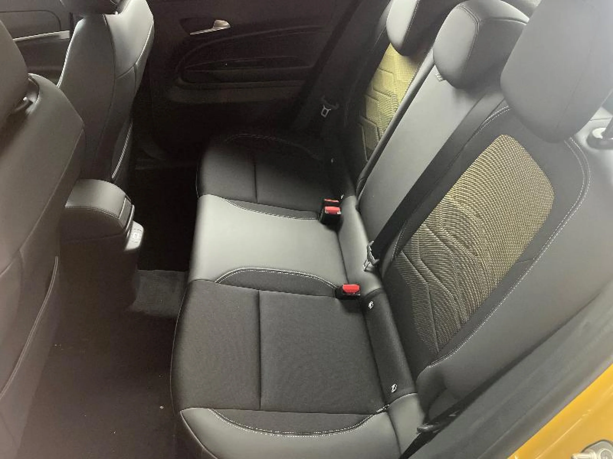 JEEP AVENGER 1.2 G 74KW (100CV) SUMMIT - Foto 11