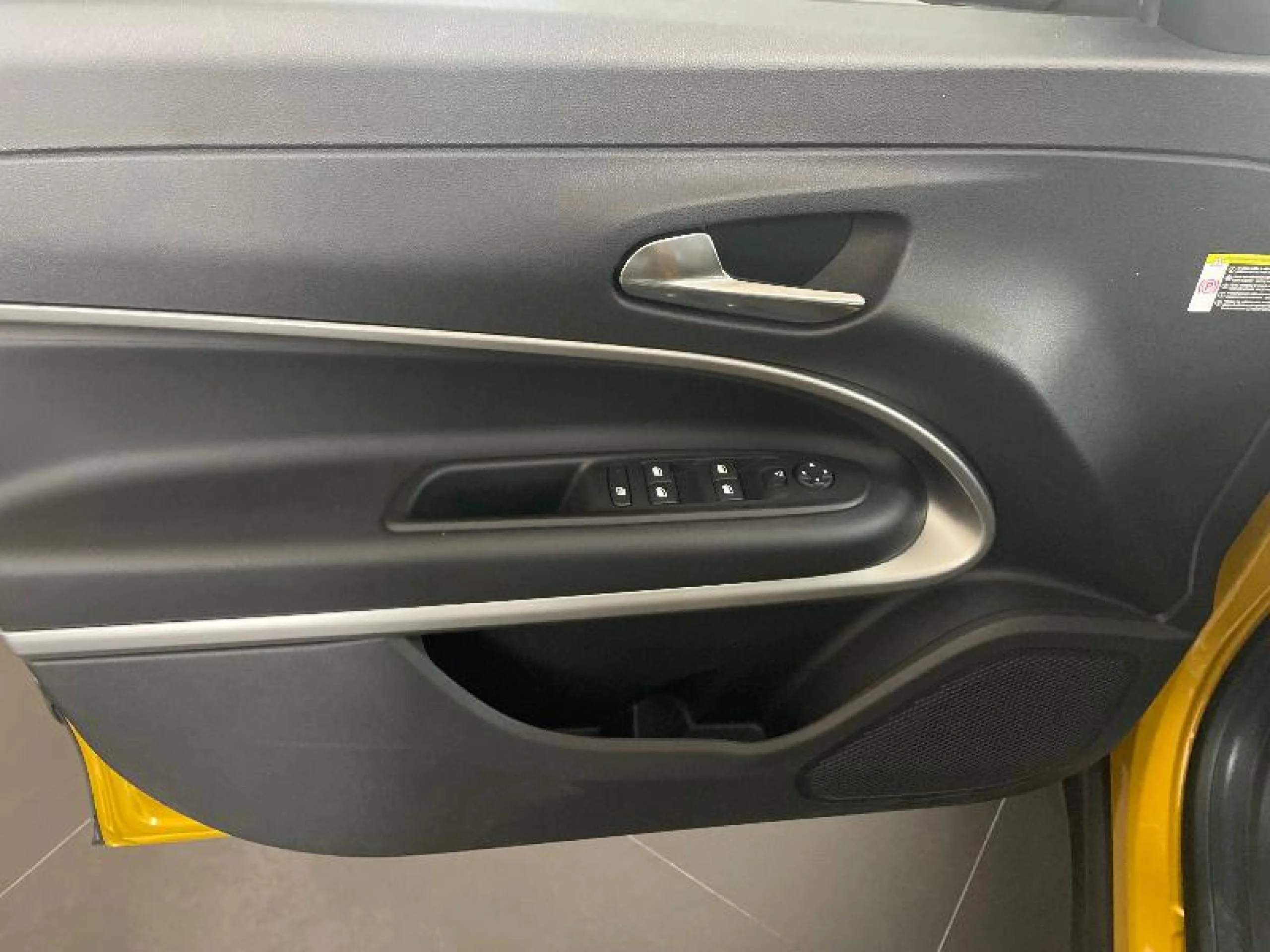 JEEP AVENGER 1.2 G 74KW (100CV) SUMMIT - Foto 17