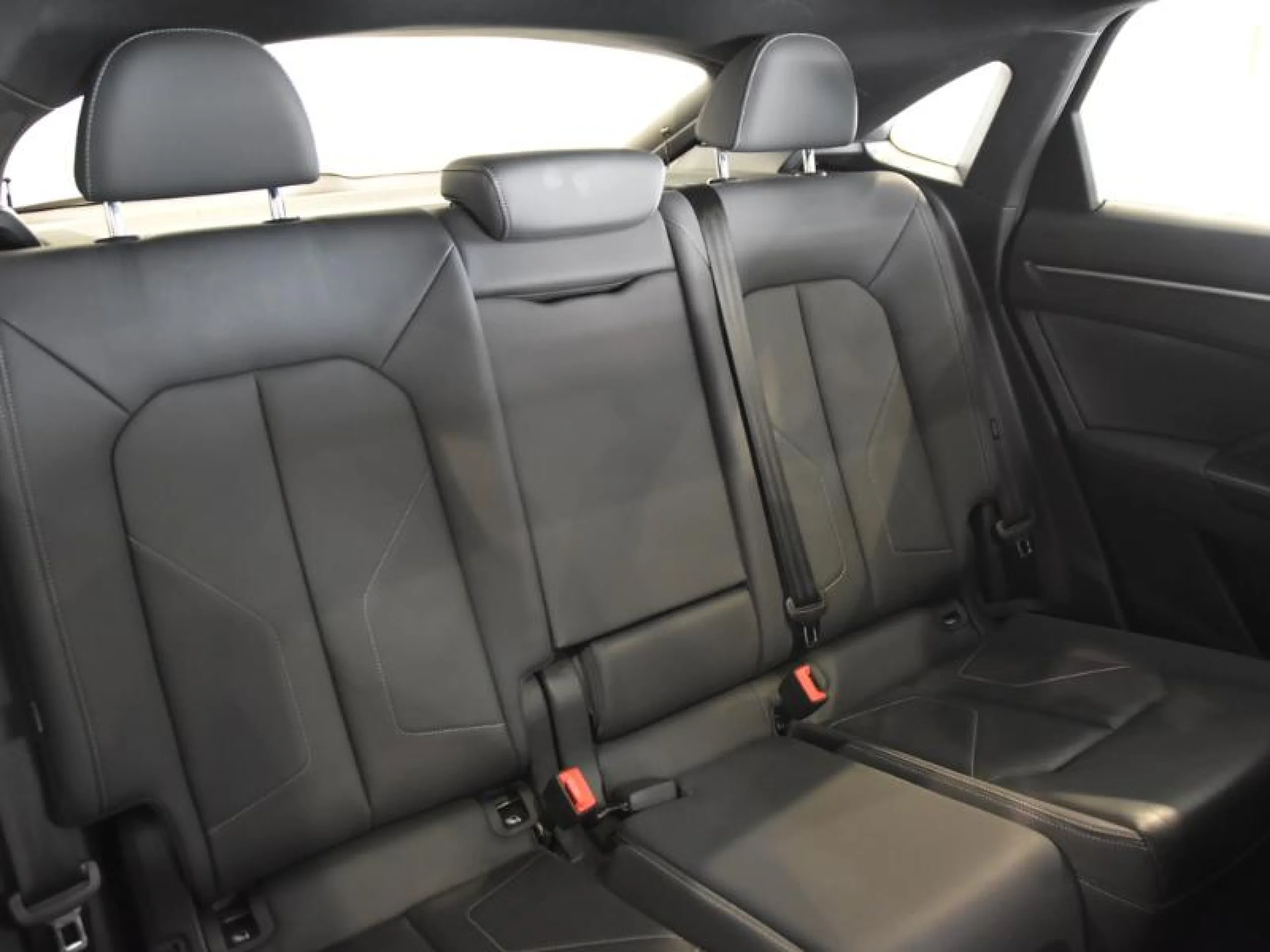 AUDI Q3 SPORTBACK 45 TFSI 180KW (245CV) S TRONIC QUATTRO - Foto 6