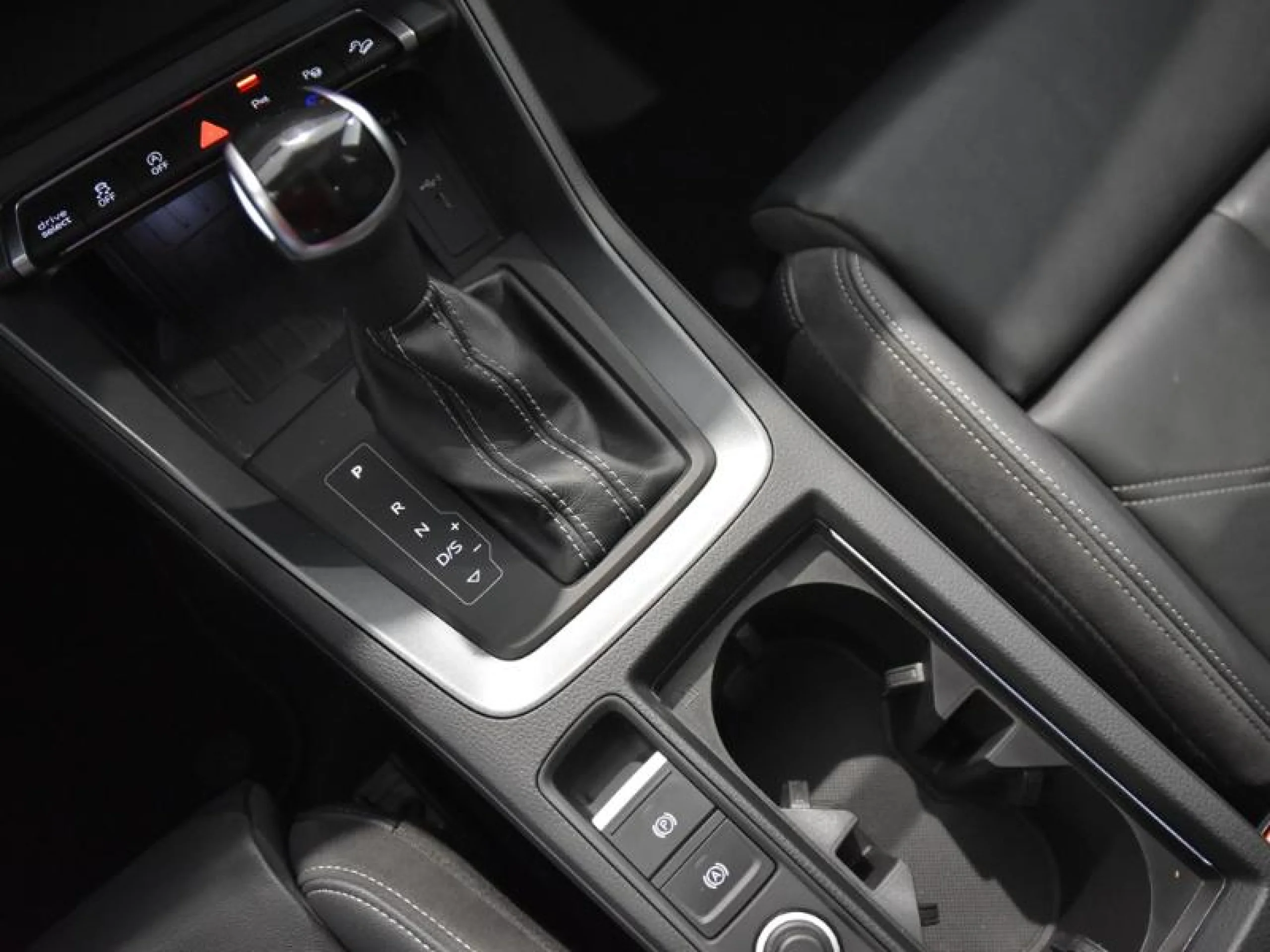 AUDI Q3 SPORTBACK 45 TFSI 180KW (245CV) S TRONIC QUATTRO - Foto 13