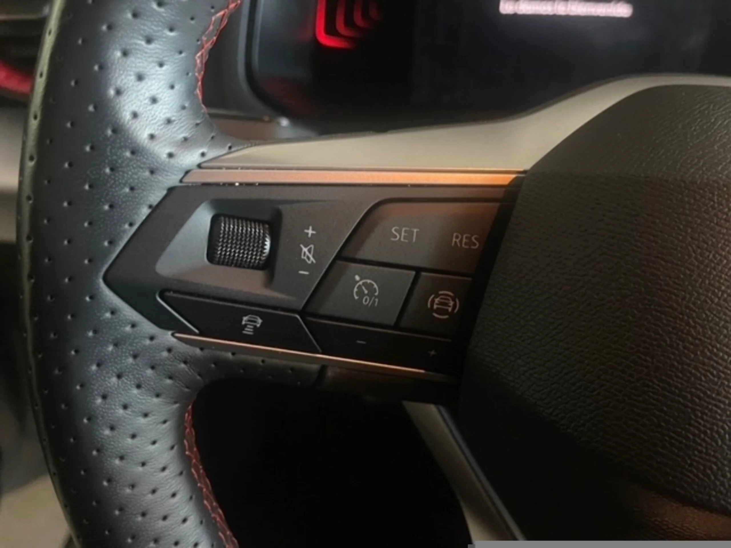 SEAT ARONA 1.0 TSI 85KW (115CV) FR XM - Foto 9