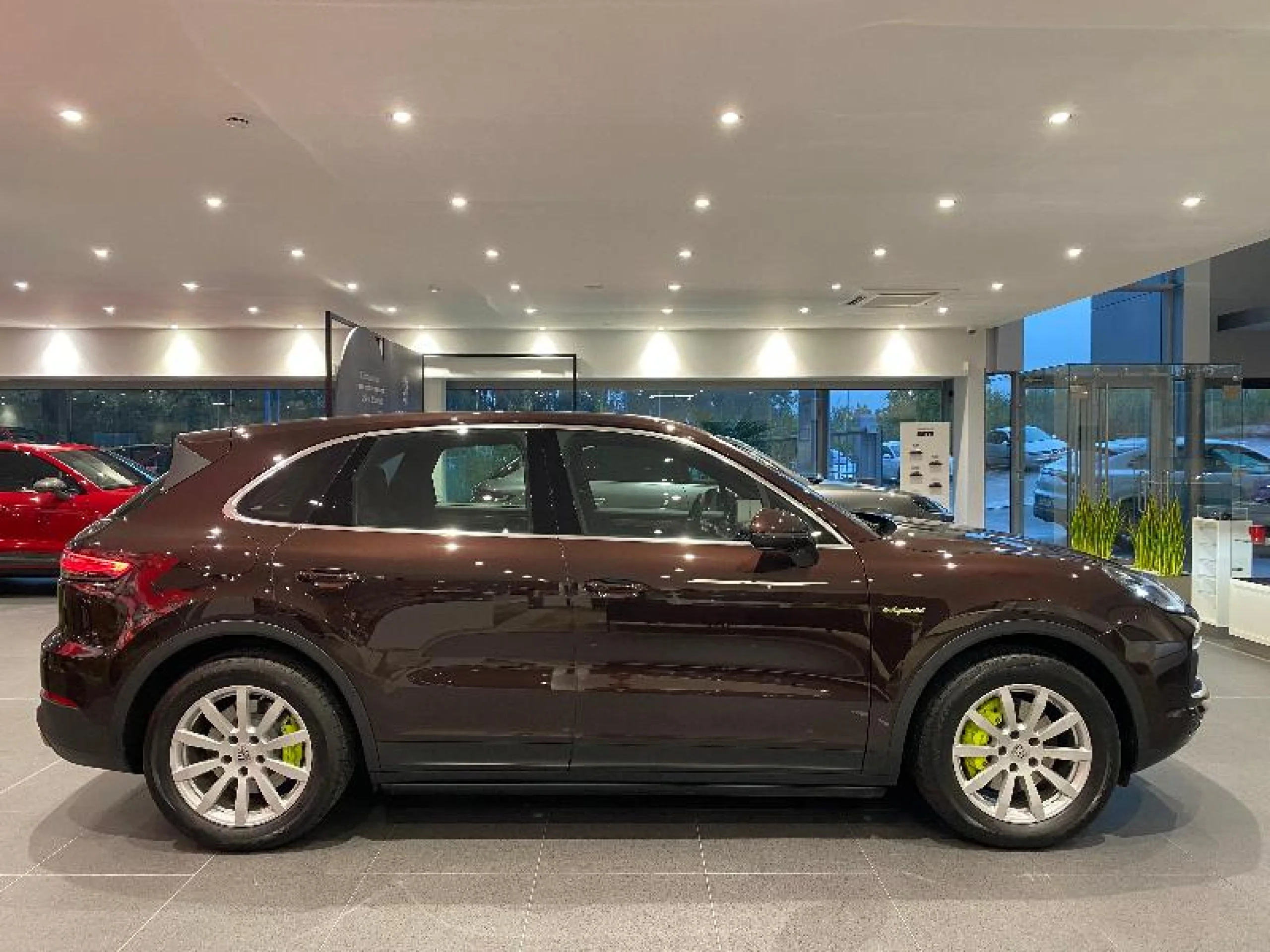 PORSCHE CAYENNE E HYBRID - Foto 5