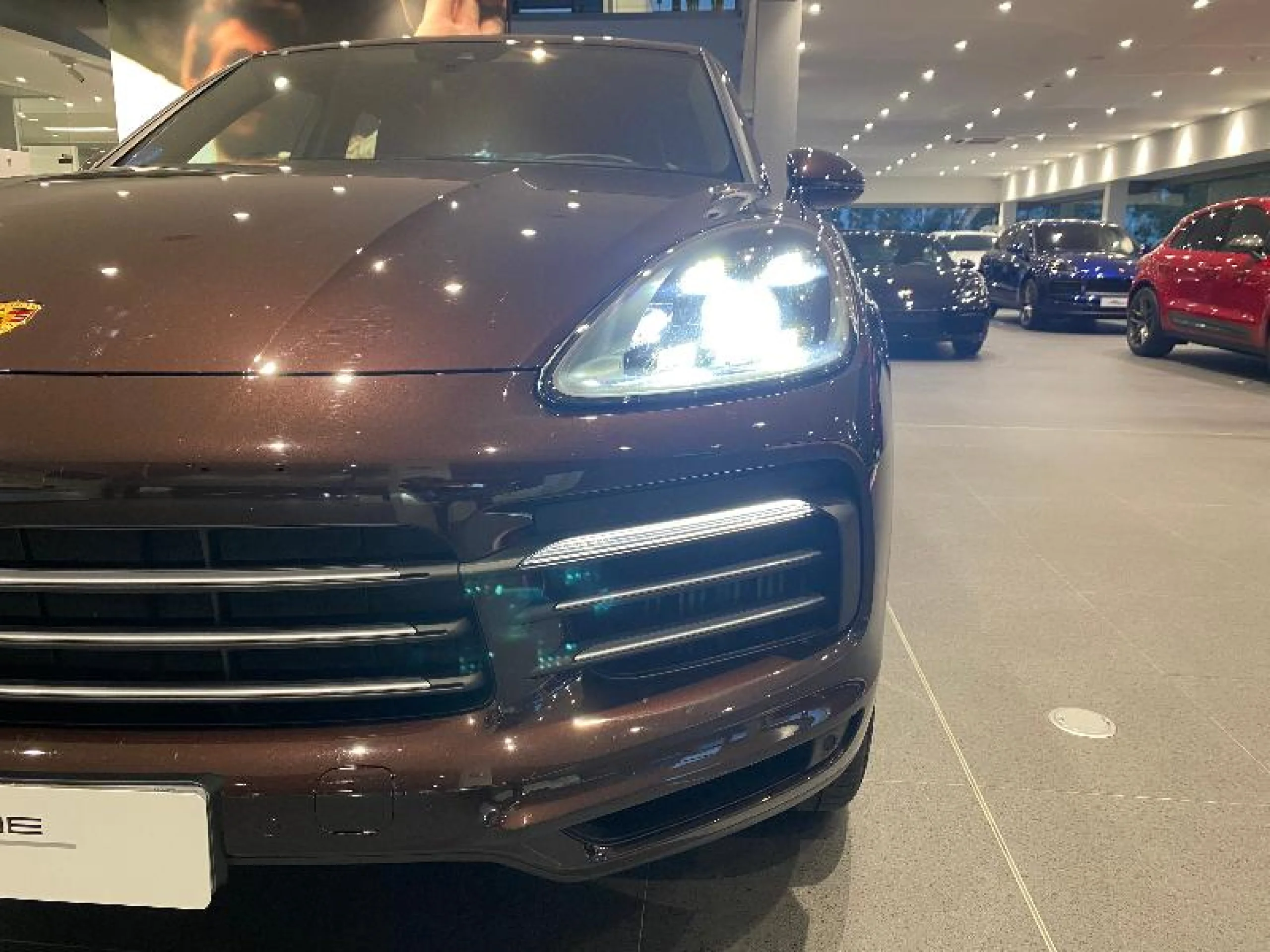 PORSCHE CAYENNE E HYBRID - Foto 8
