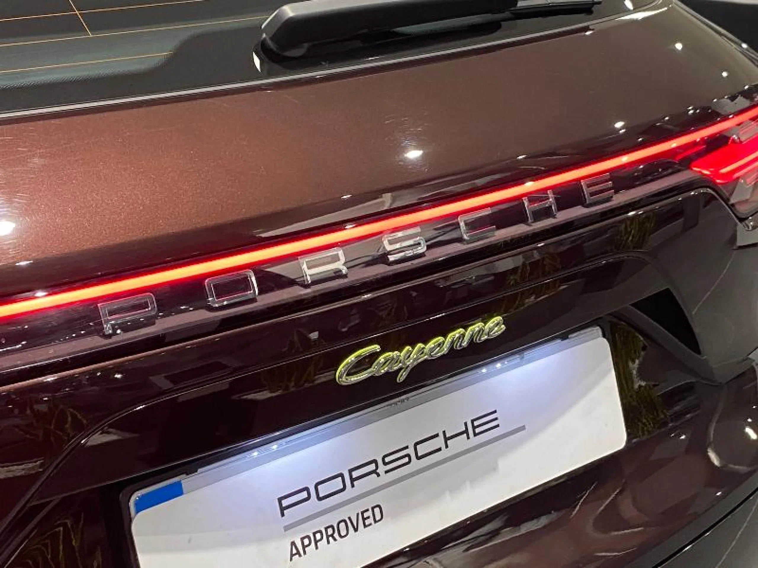 PORSCHE CAYENNE E HYBRID - Foto 22