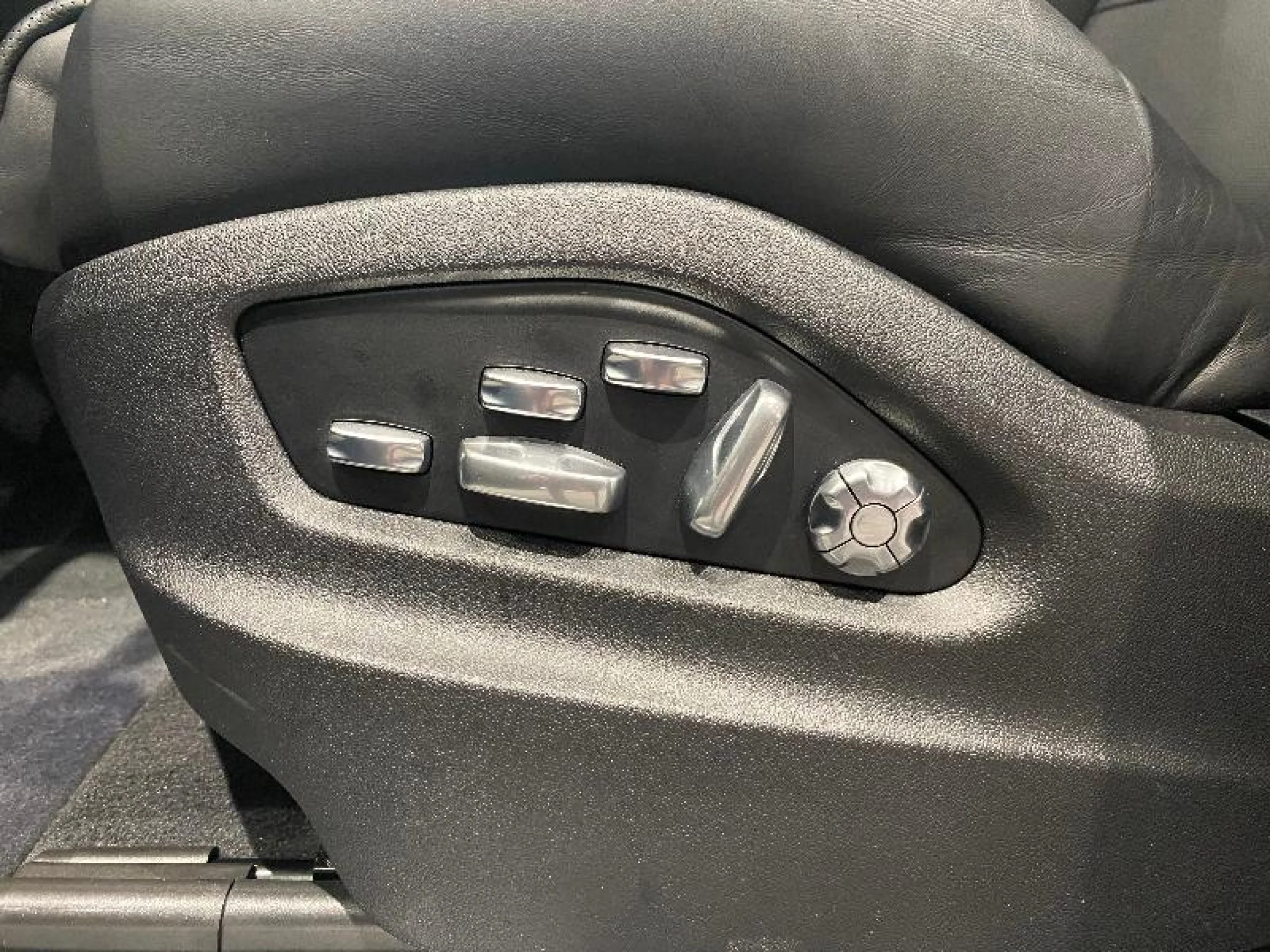 PORSCHE CAYENNE E HYBRID - Foto 32