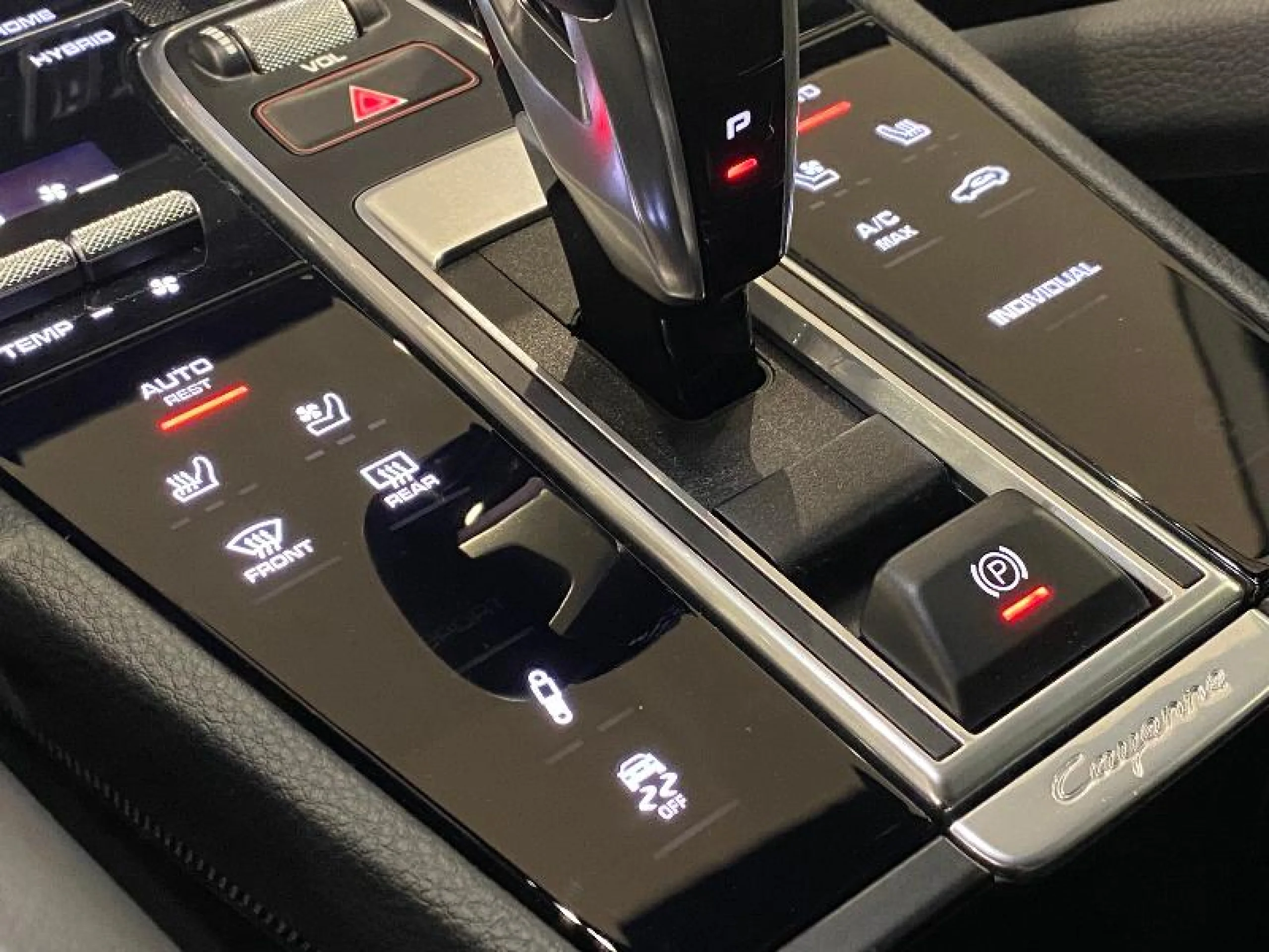 PORSCHE CAYENNE E HYBRID - Foto 36