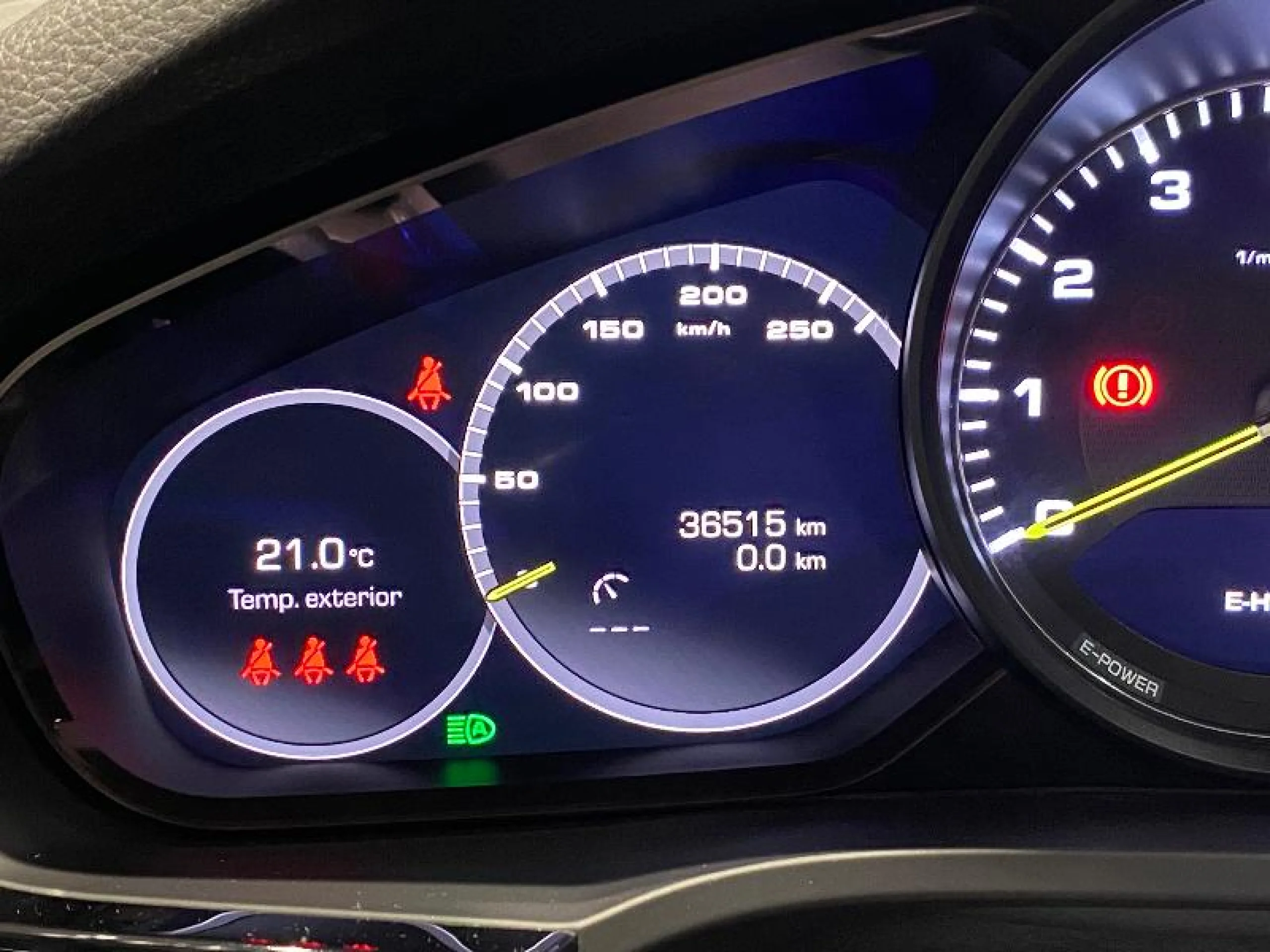 PORSCHE CAYENNE E HYBRID - Foto 44