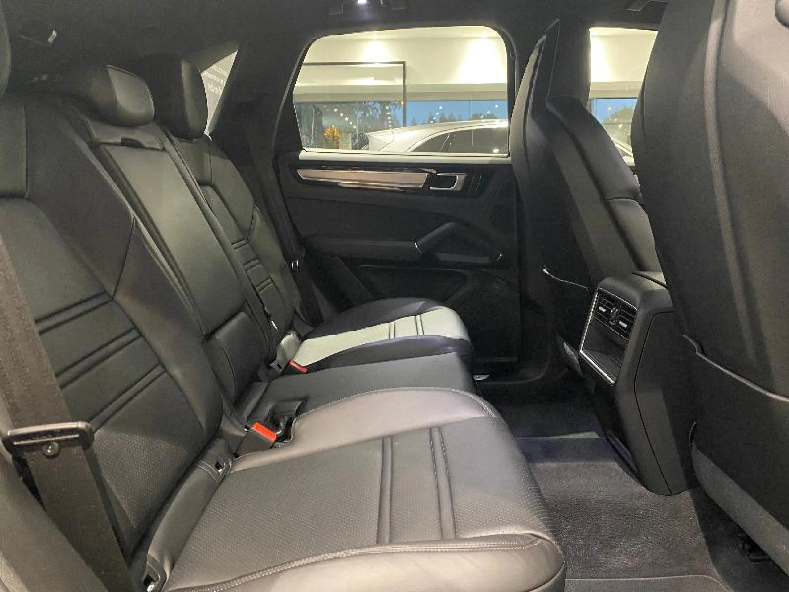 PORSCHE CAYENNE E HYBRID - Foto 60