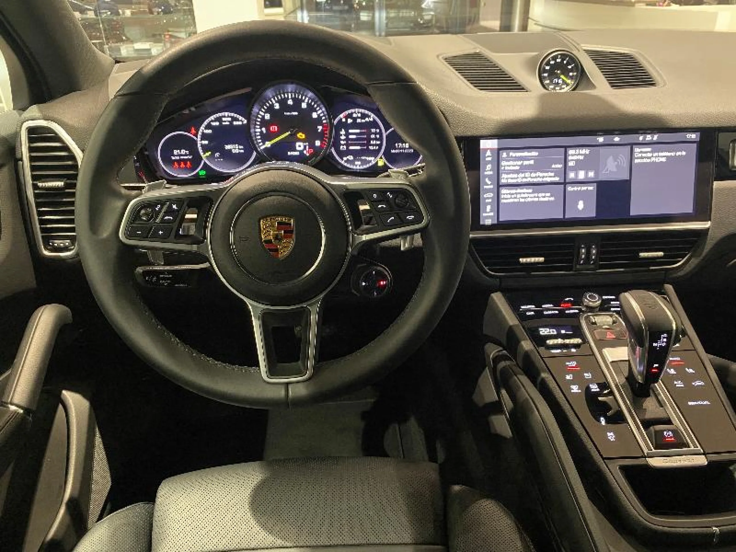 PORSCHE CAYENNE E HYBRID - Foto 67