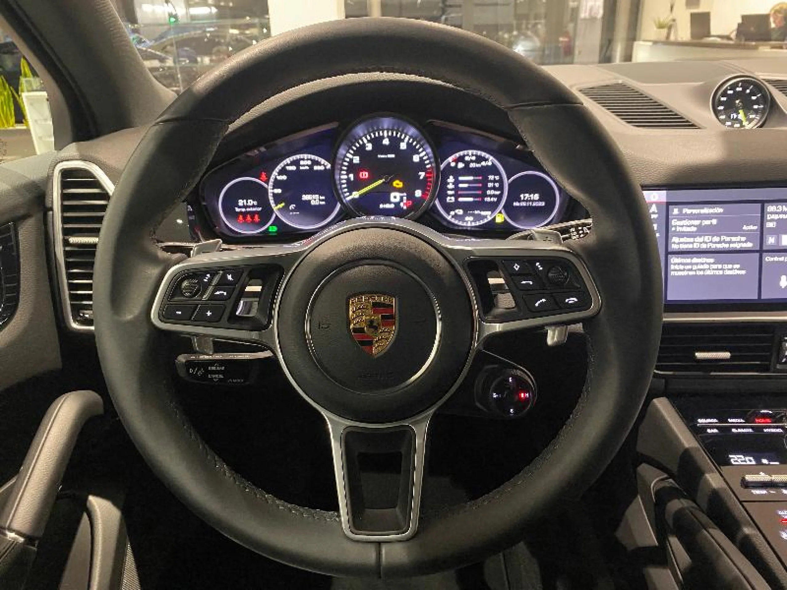 PORSCHE CAYENNE E HYBRID - Foto 68
