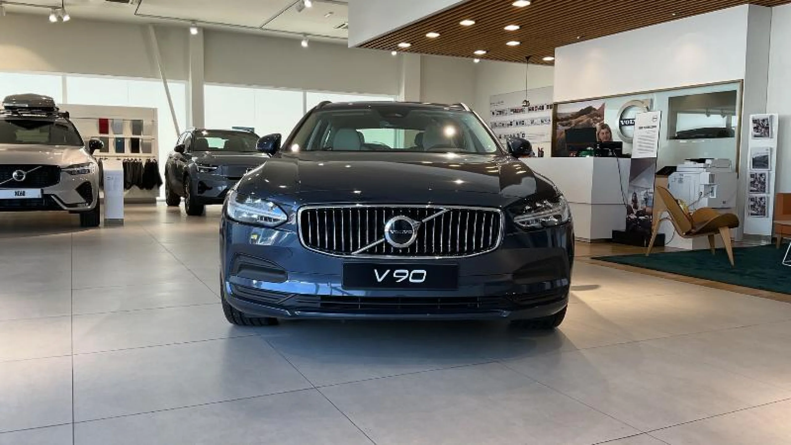 VOLVO V90 2.0 B4 D CORE AUTO - Foto 3