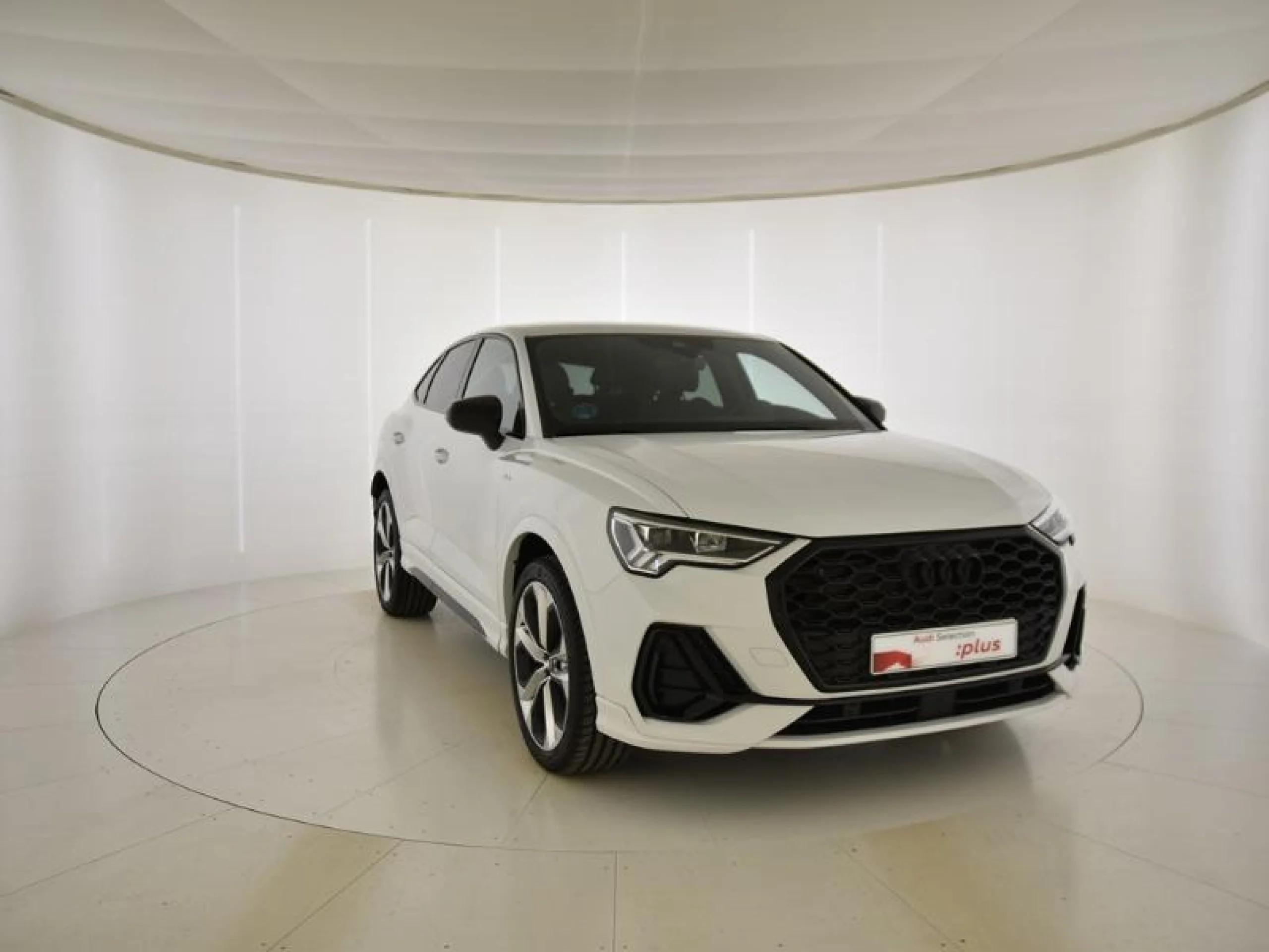 AUDI Q3 SPORTBACK 35 TFSI 110KW (150CV) BLACK LINE - Foto 1