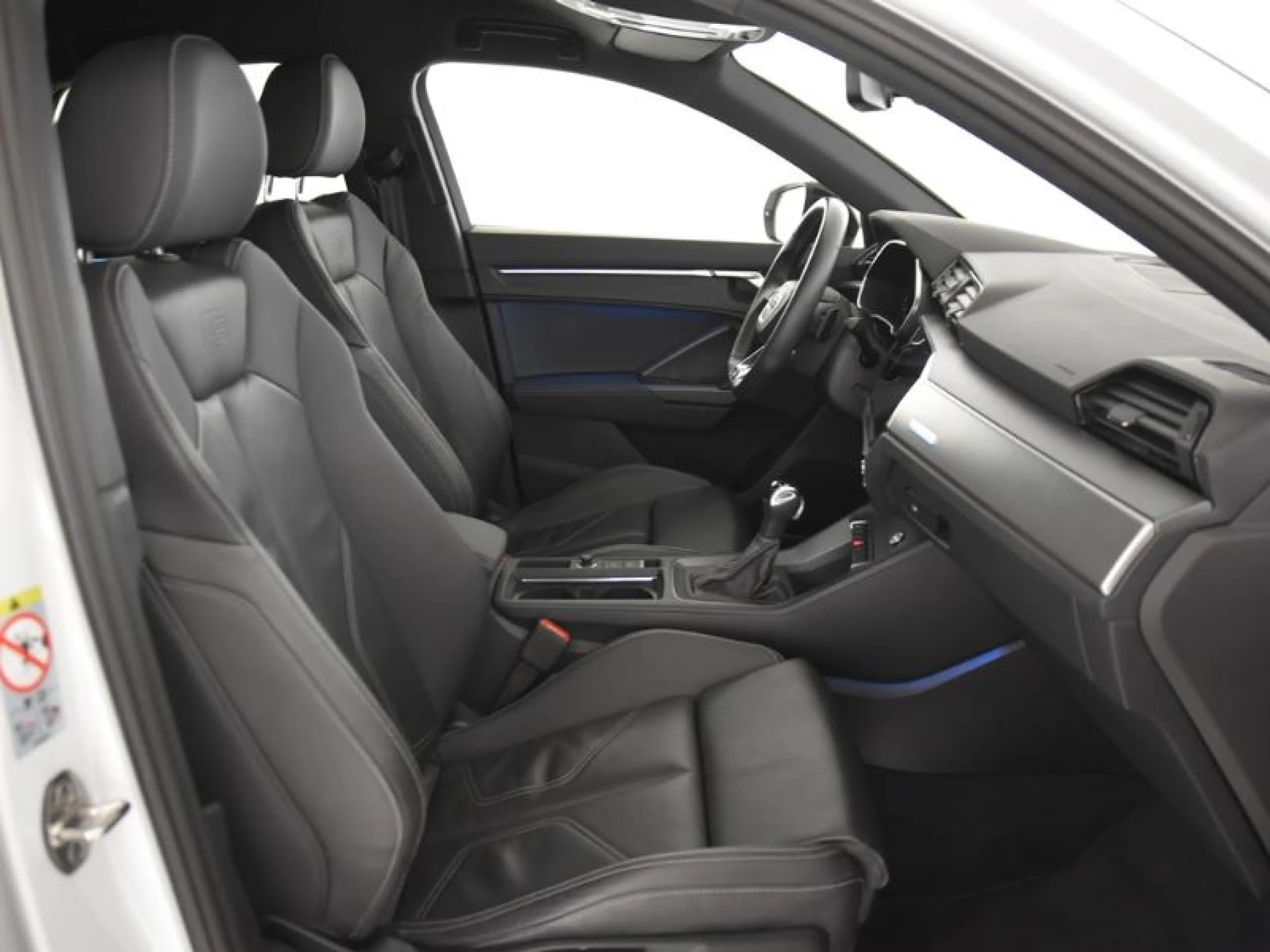 AUDI Q3 SPORTBACK 35 TFSI 110KW (150CV) BLACK LINE - Foto 5