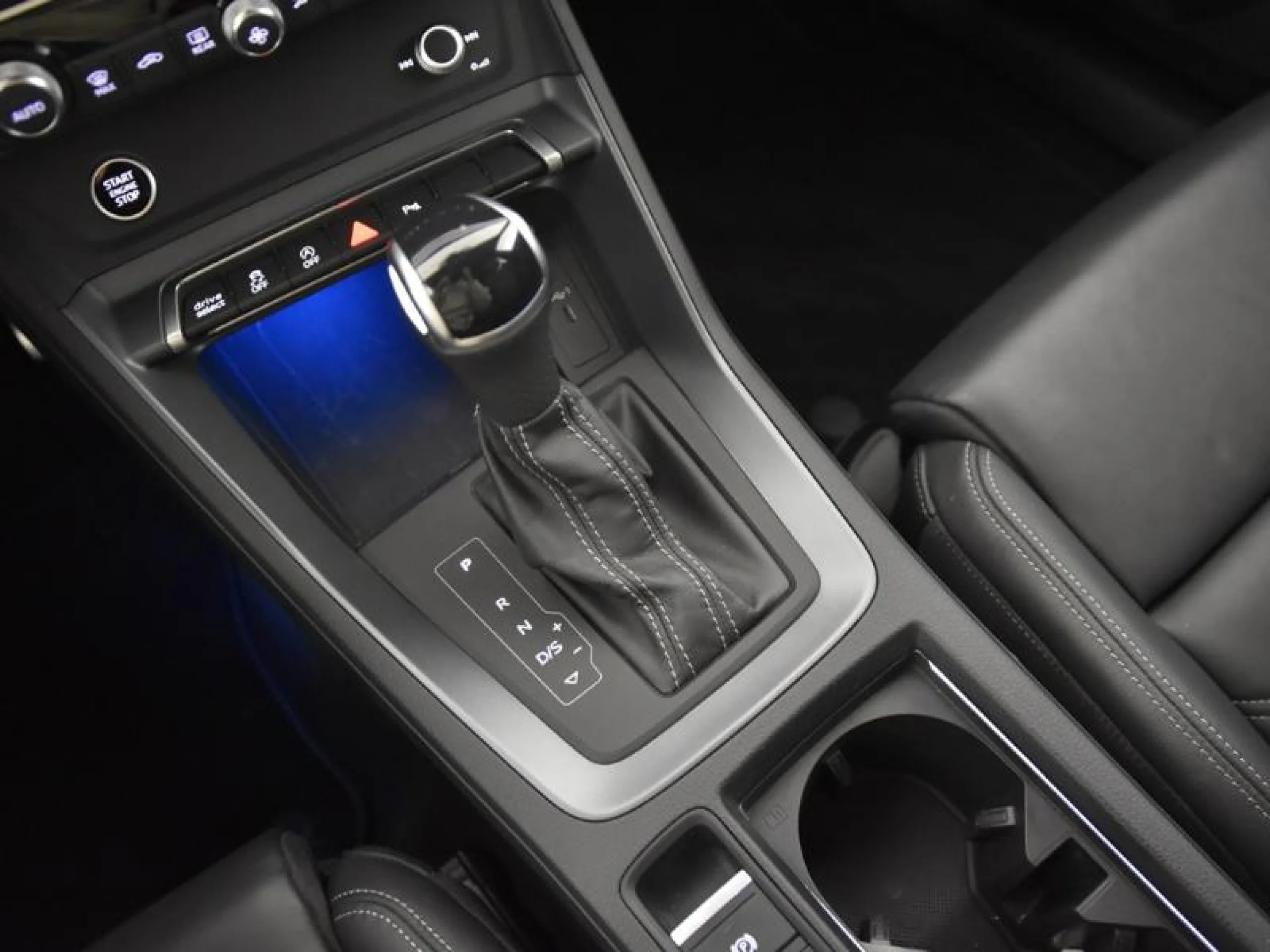 AUDI Q3 SPORTBACK 35 TFSI 110KW (150CV) BLACK LINE - Foto 11