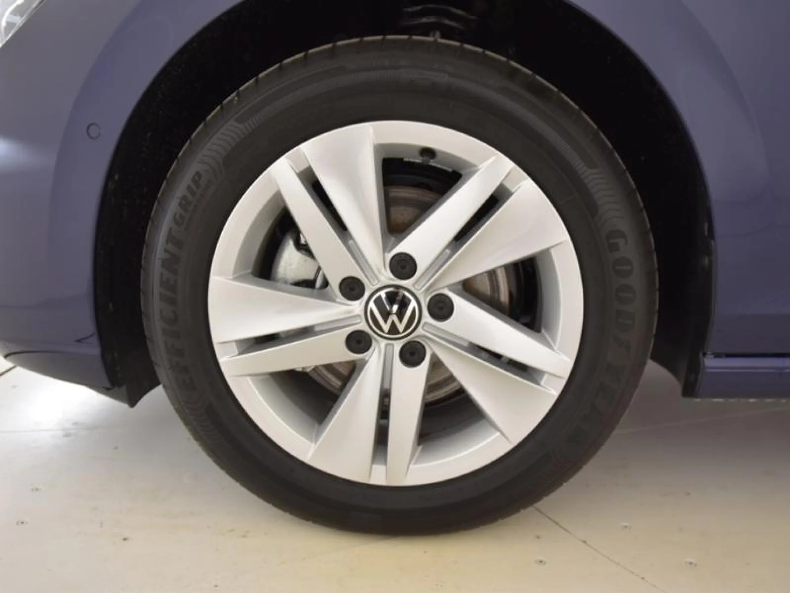 VOLKSWAGEN GOLF LIFE 1.0 ETSI 81KW (110CV) DSG - Foto 8