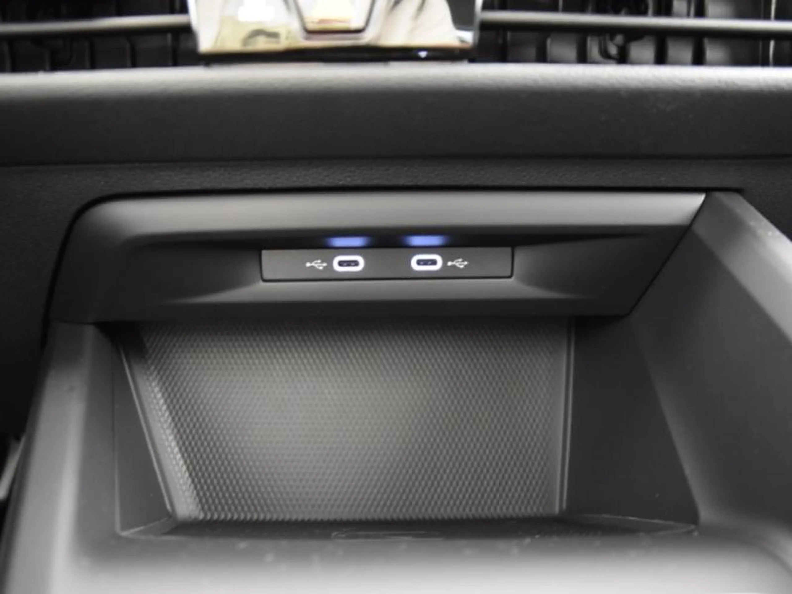 VOLKSWAGEN GOLF LIFE 1.0 ETSI 81KW (110CV) DSG - Foto 11